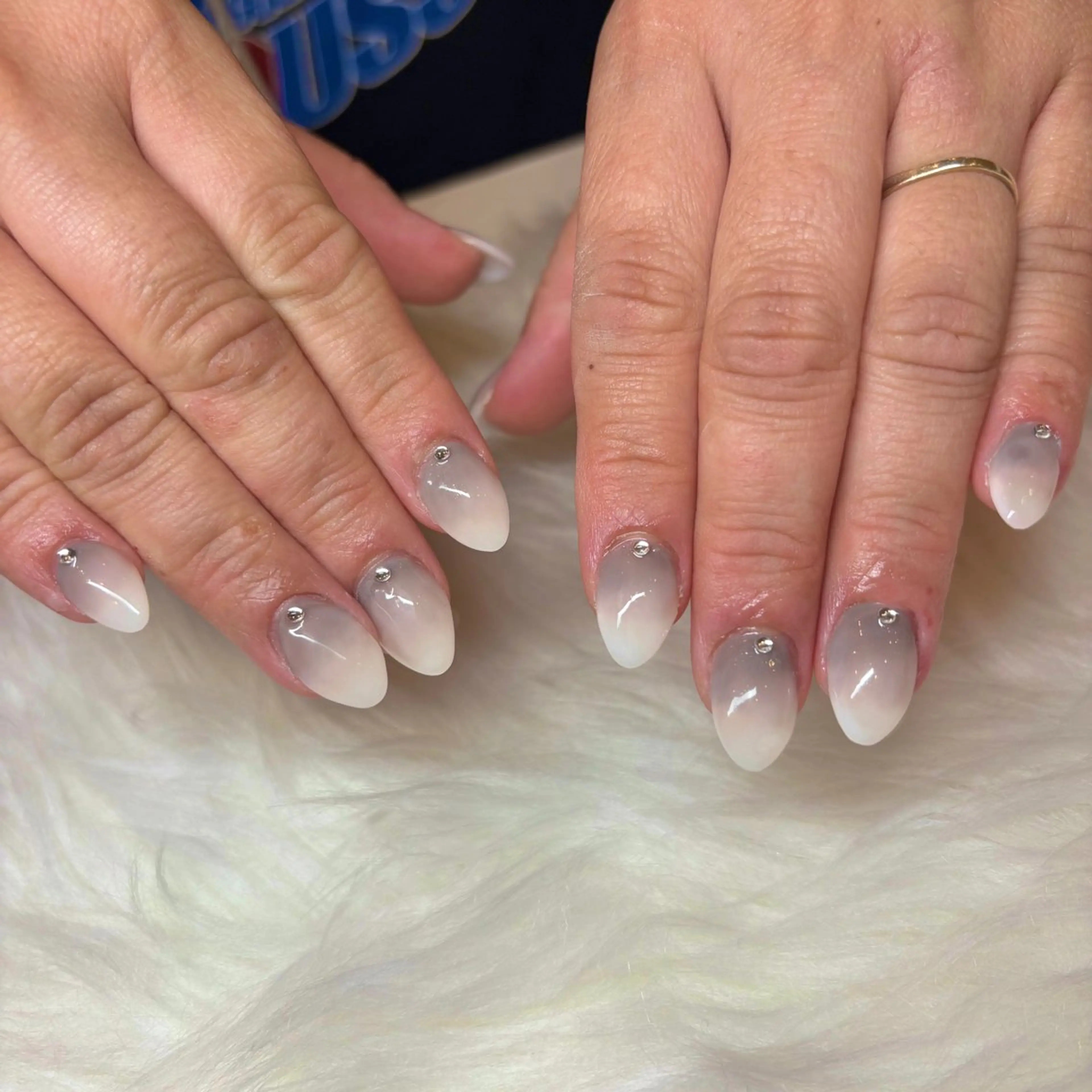 ネイル ハンドネイル fleulilas所属・fleulilas 18時以降も予約OKのネイルデザイン