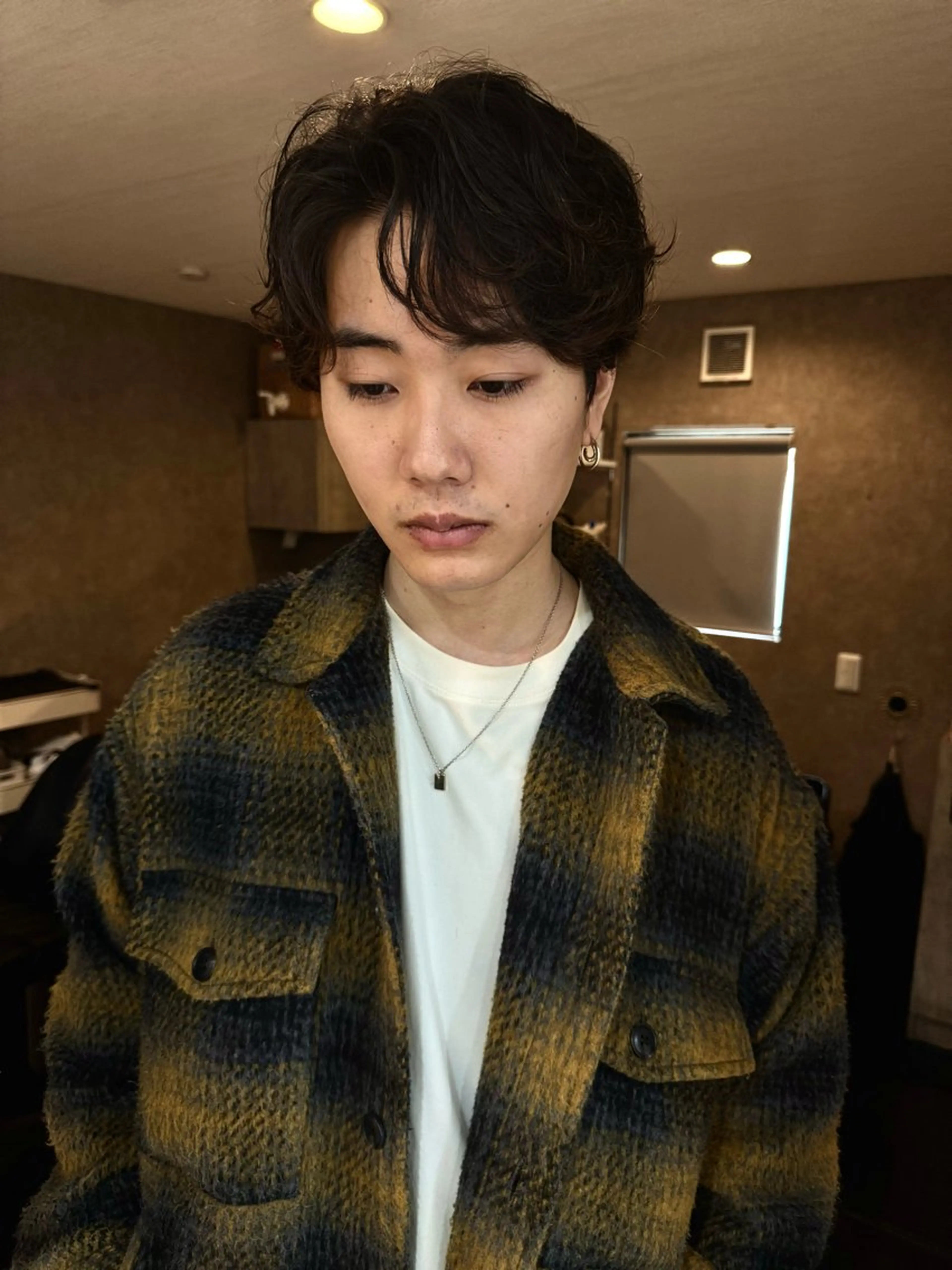 パーマ メンズ カット パーマ ブリーチ/レイヤー/ コイデリュウセイのヘアスタイル