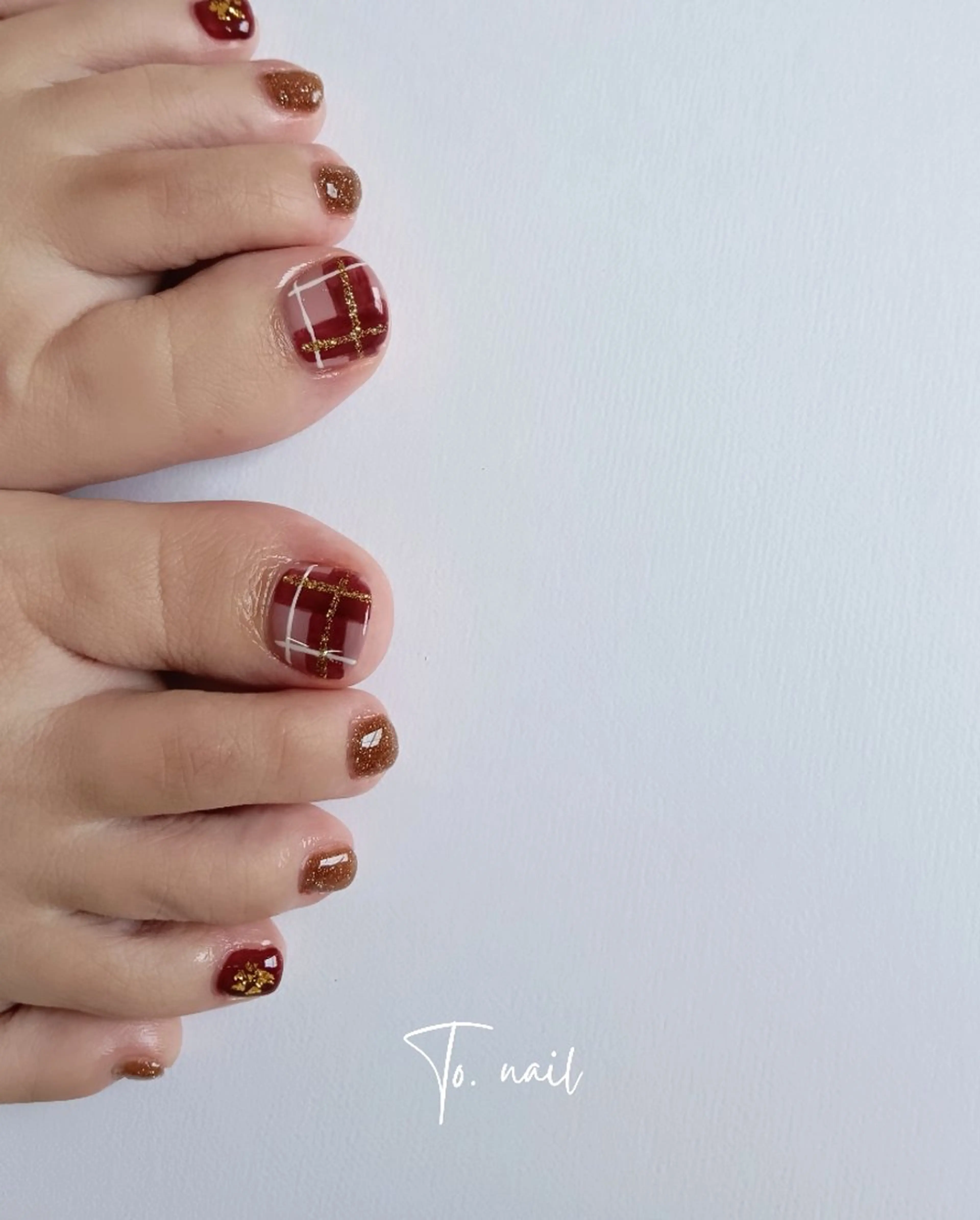 ネイル To. nail （トゥ ネイル）のネイルデザイン