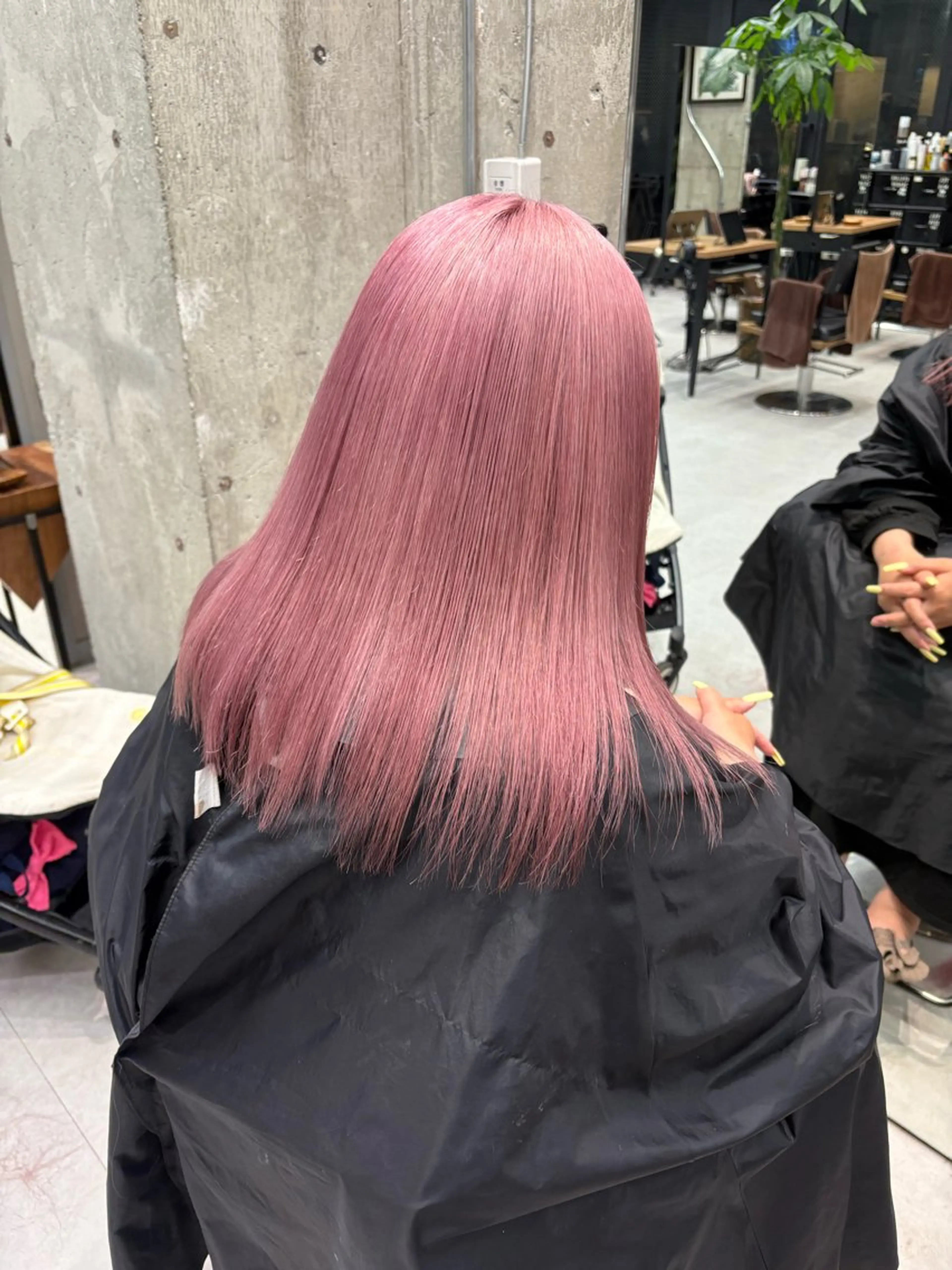 ロング カラー カット ヘアカラー KAEDE🌺Wカ ラー/ホワイトカラーのヘアスタイル