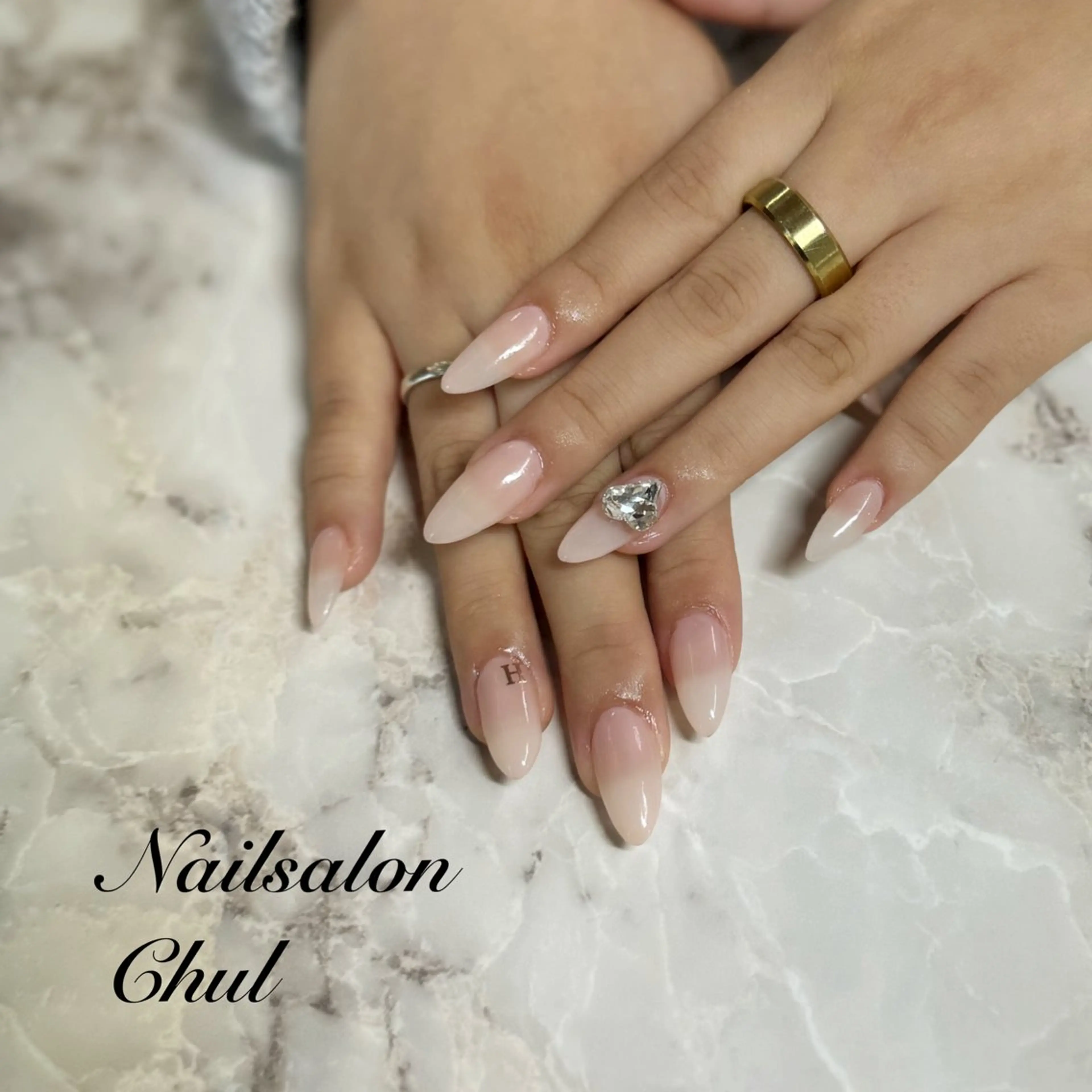 ネイル ワンカラーネイル ネイルチップ ネイルサロン チュルのネイルデザイン