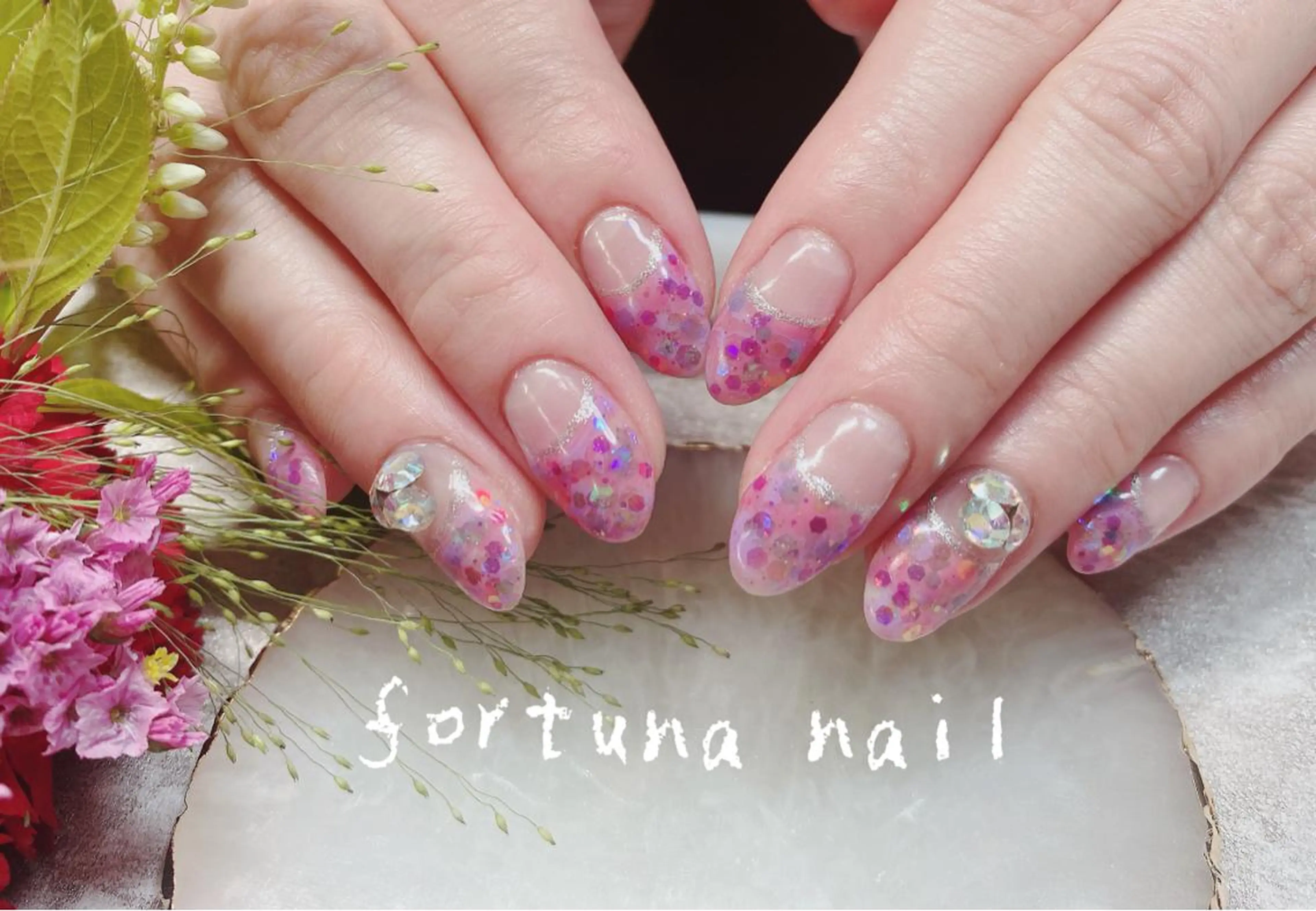 ネイル Nail •Head スパFortunaのネイルデザイン