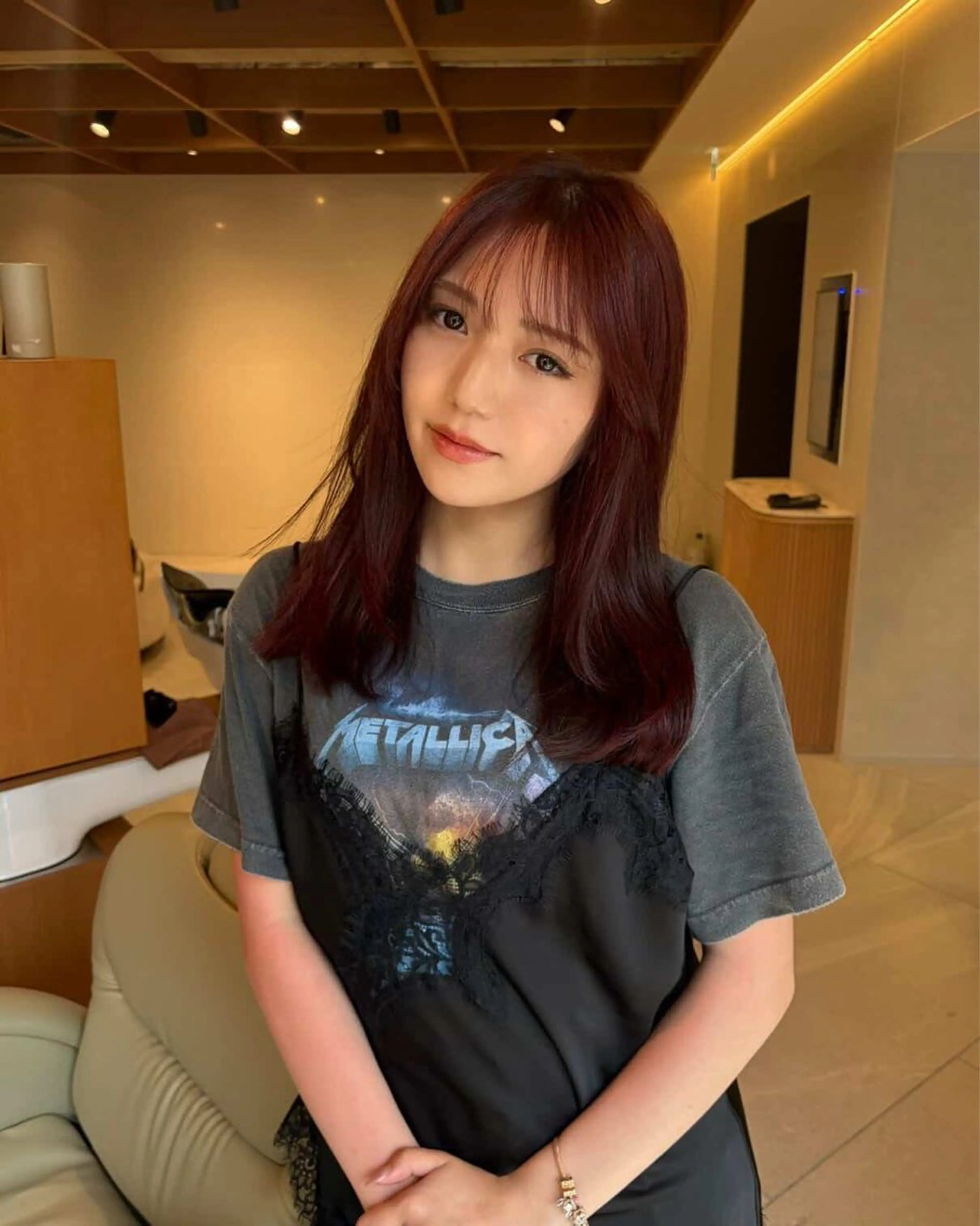 セミロング トリートメント ヘアカラー トリートメント 梅田/レイヤーカット /ミルクティーカラーのヘアスタイル