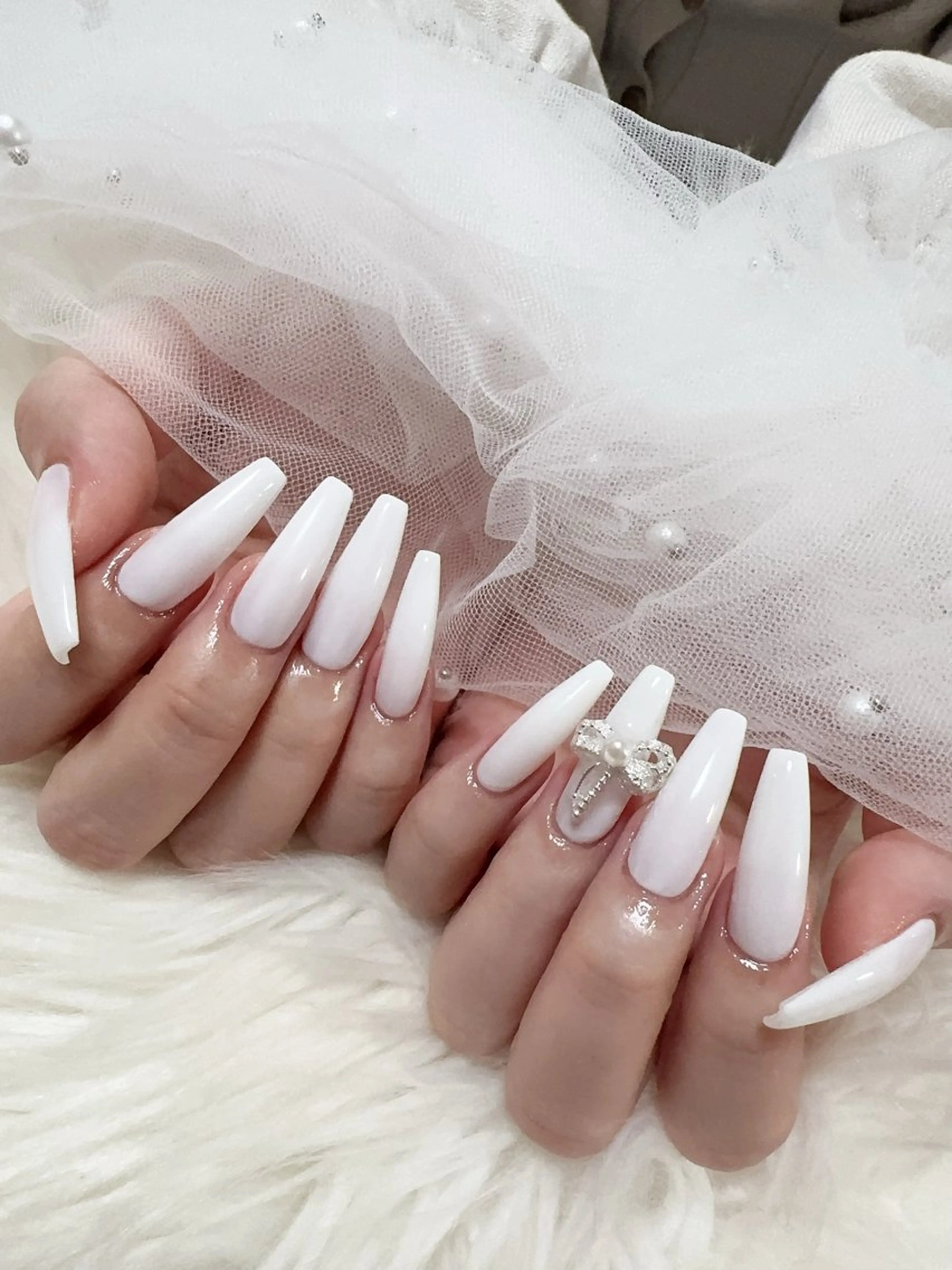 ネイル ハンドネイル ＆ME アンドミーのネイルデザイン