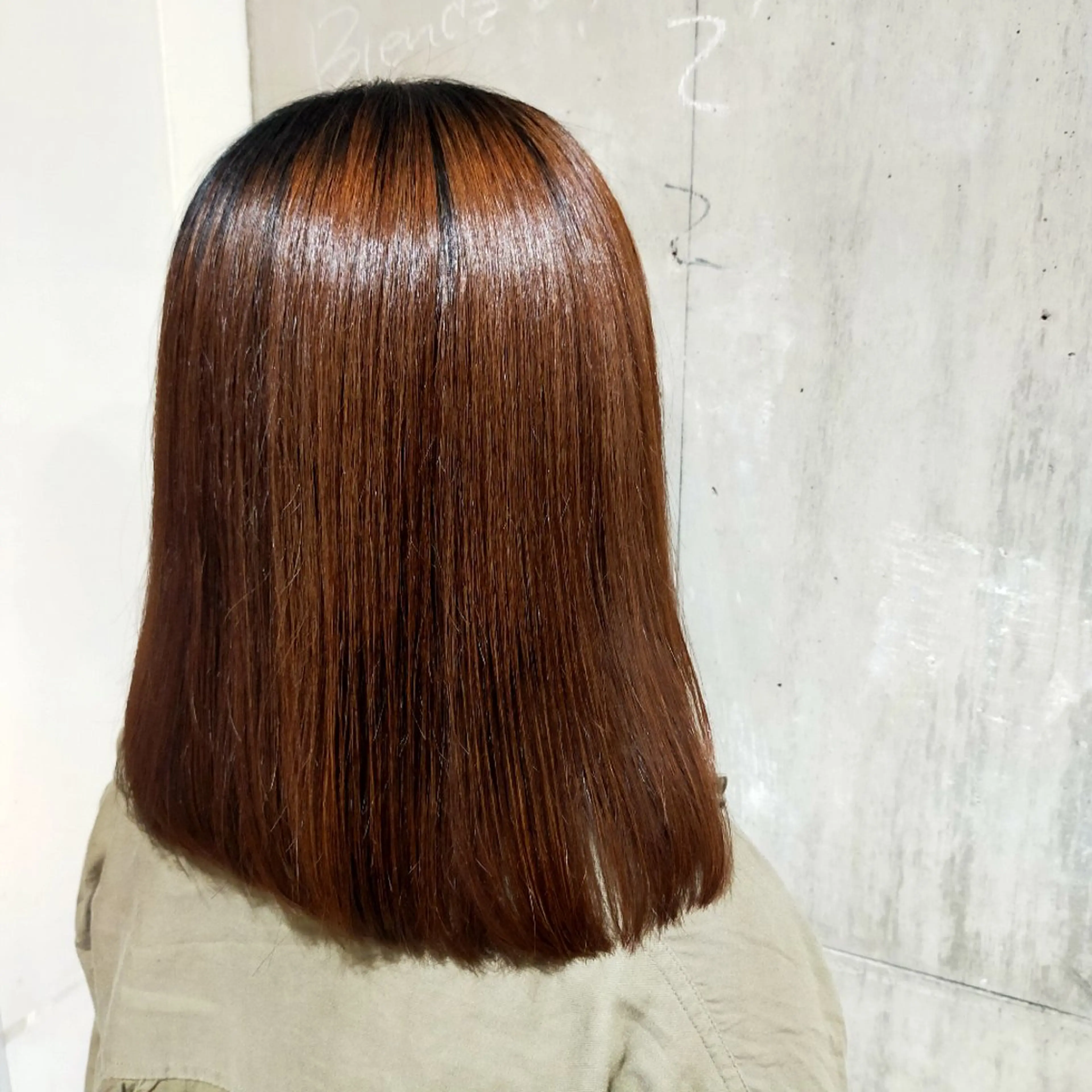 ミディアム 和佐 ももえのヘアスタイル