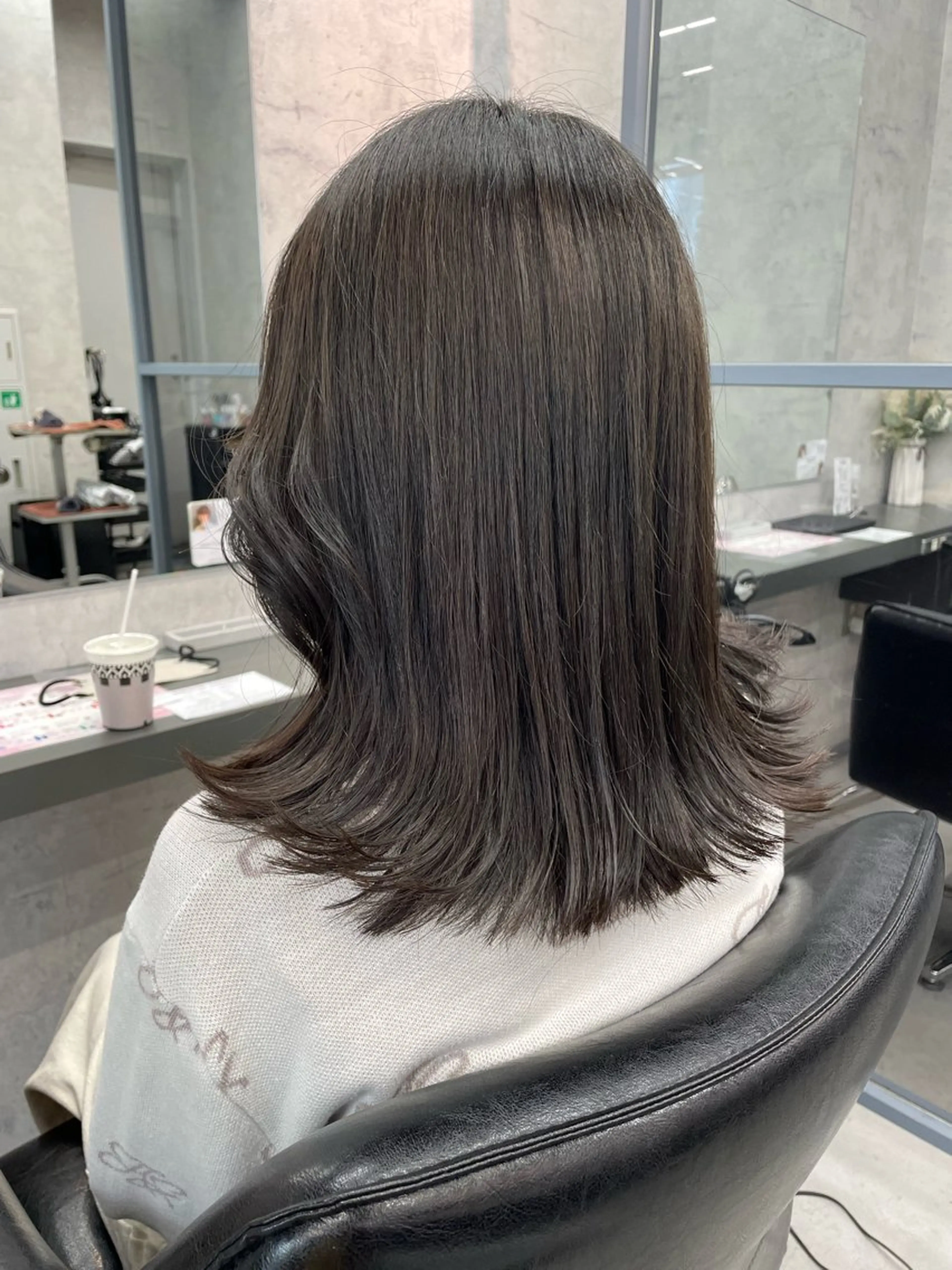 セミロング カラー ヘアカラー トリートメント 【銀座】透明感カラー ／艶カラー/tomoのヘアスタイル