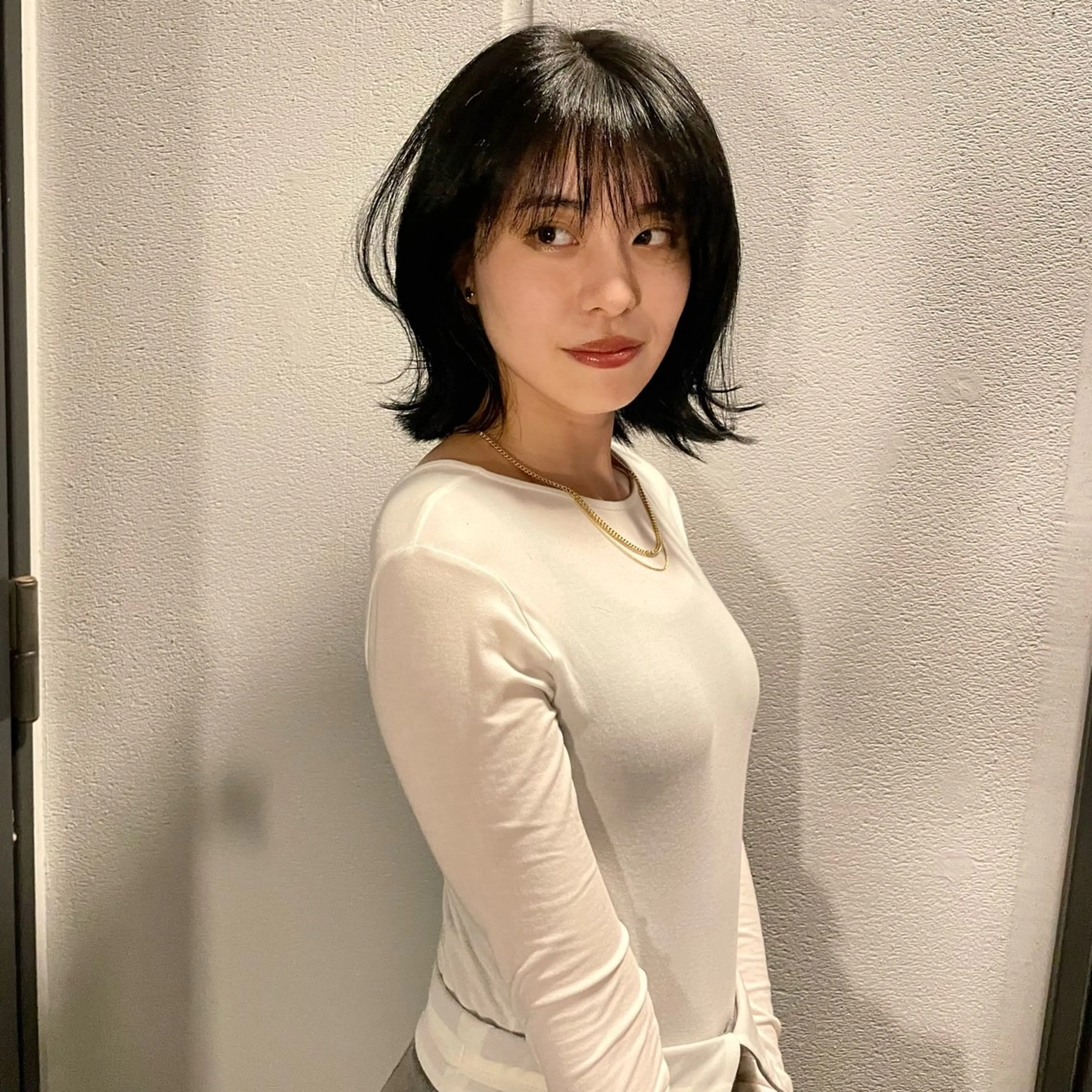 ミディアム 髙橋 茉南のヘアスタイル