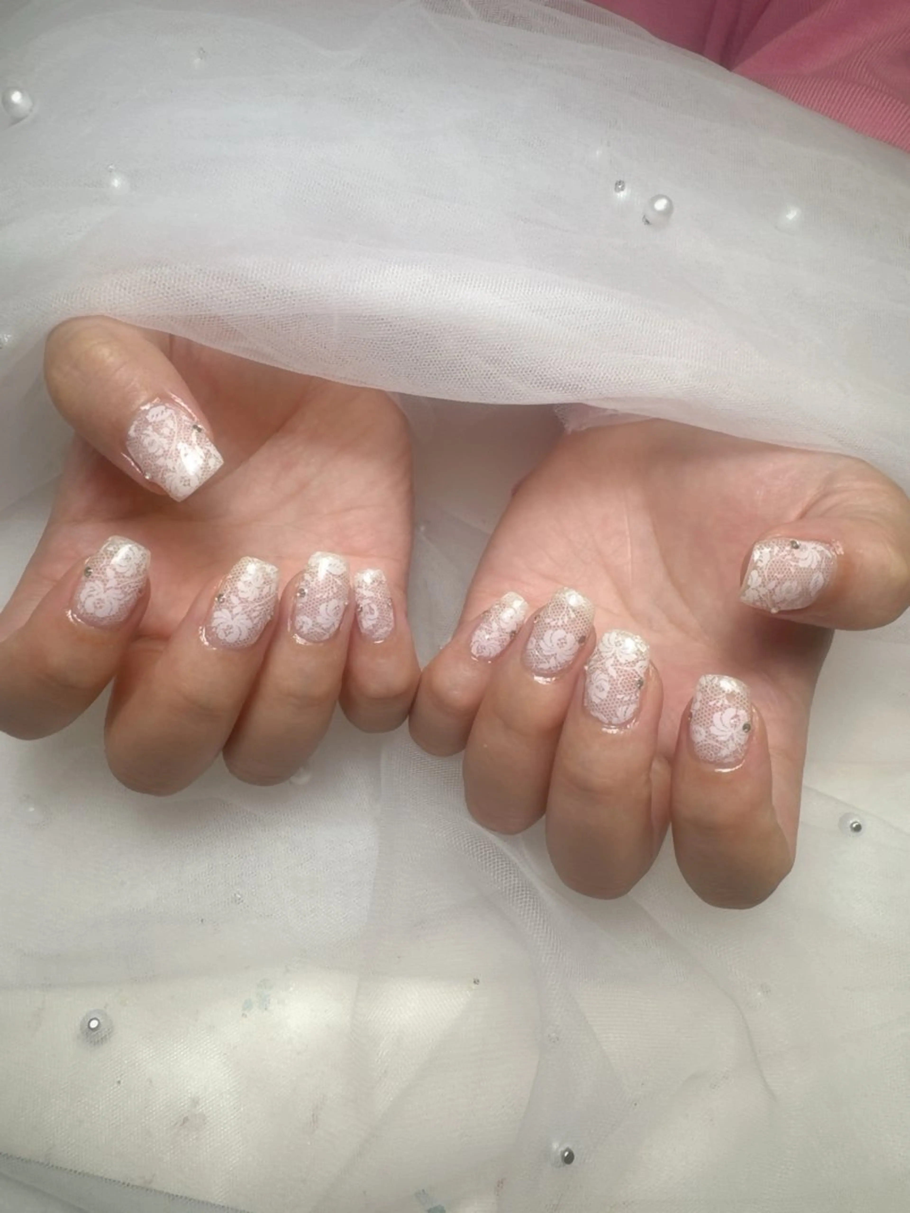 ネイル キラキラネイル 韓国ネイル 持ち込み ワンホンネイル ハンドネイル Queeens nailのネイルデザイン