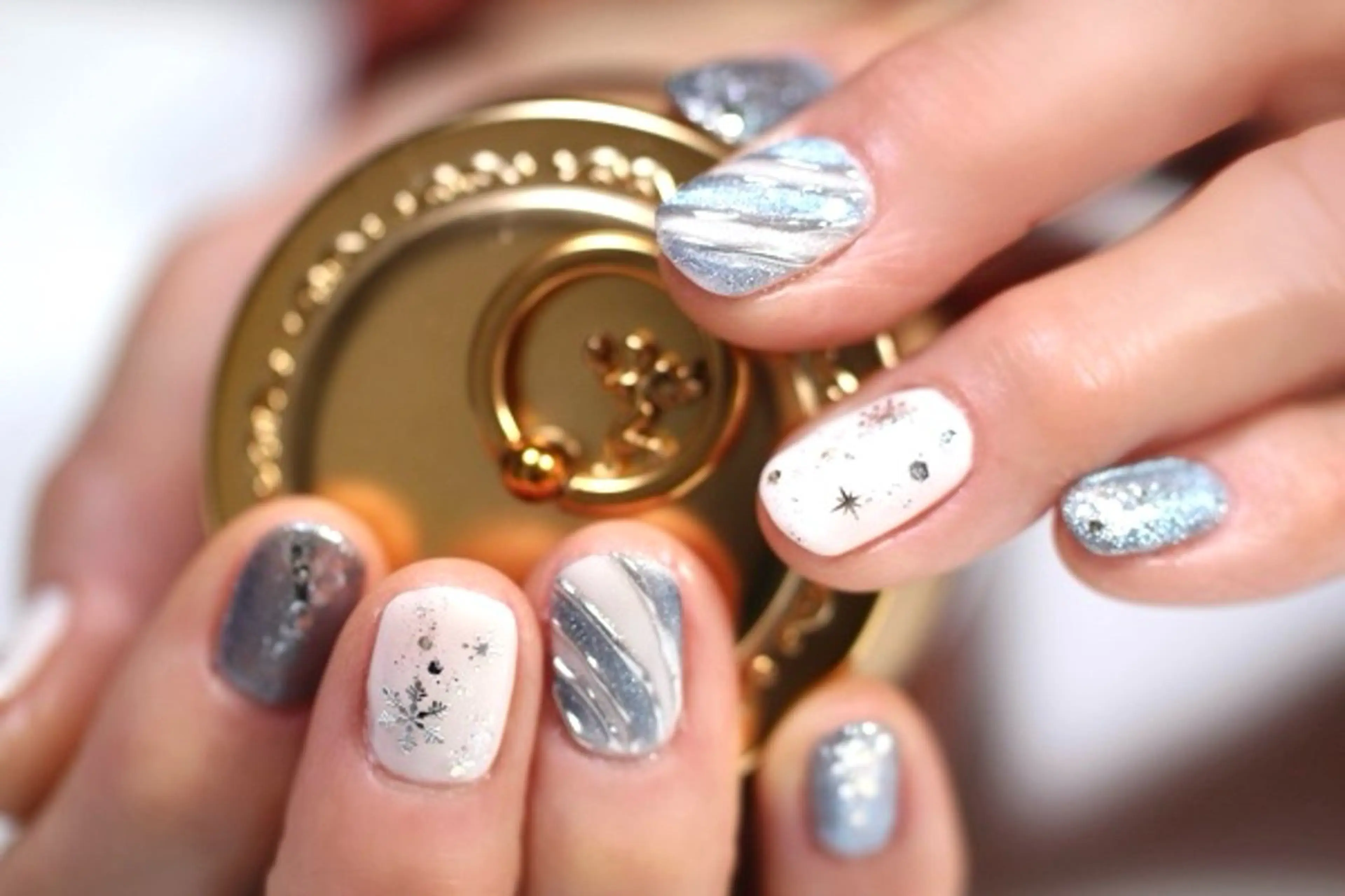 ネイル ジェルネイル マグネットネイル しみ えんのネイルデザイン