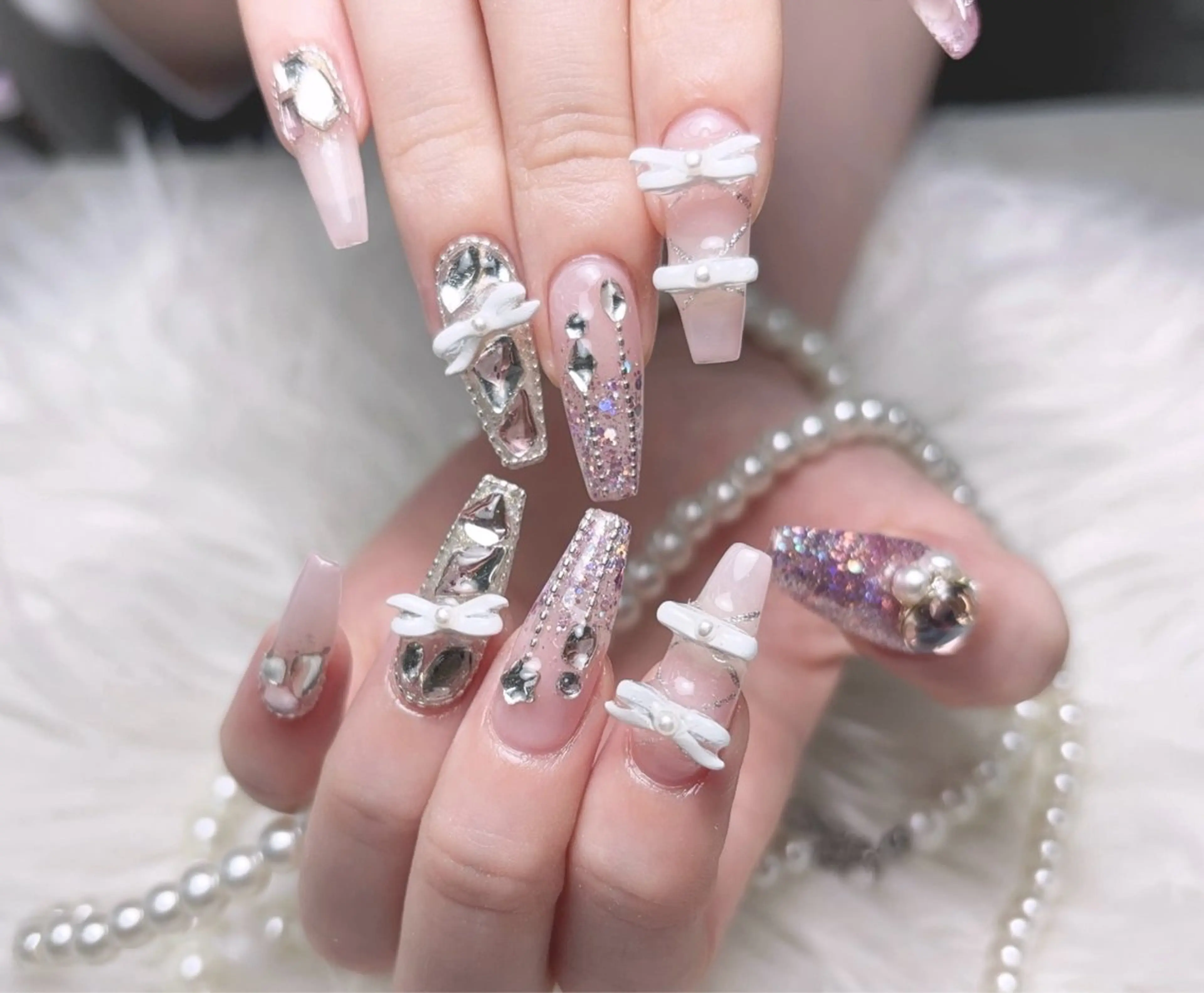 ネイル 長さ出し フレンチネイル ジェルネイル ガラスフレンチ 韓国ネイル ハンドネイル ハンドケア For U nail スカルプ専門店のネイルデザイン