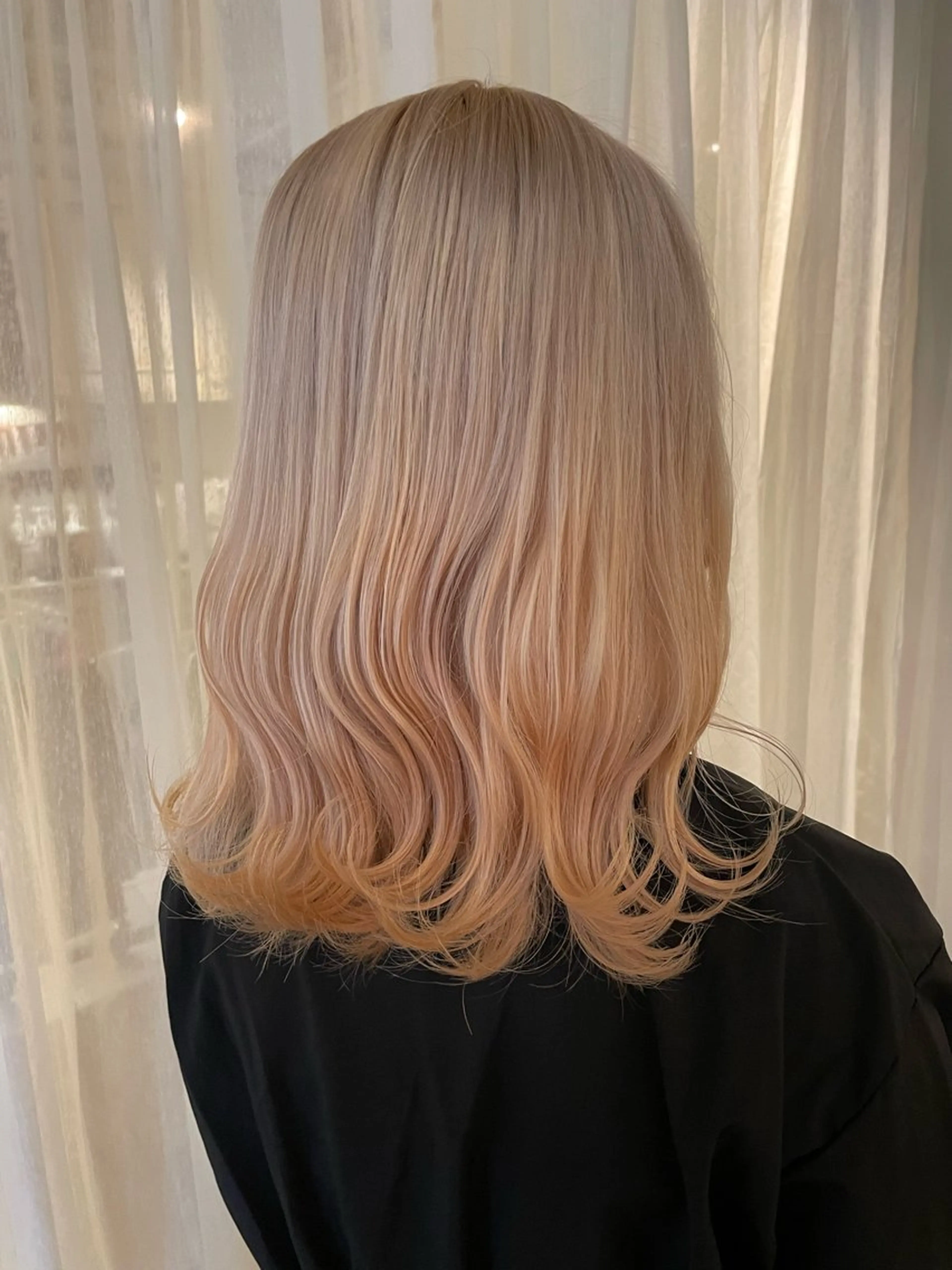 カラー ブロンド ヘアカラー Sherry/R 三川町　木村祐里奈のヘアスタイル