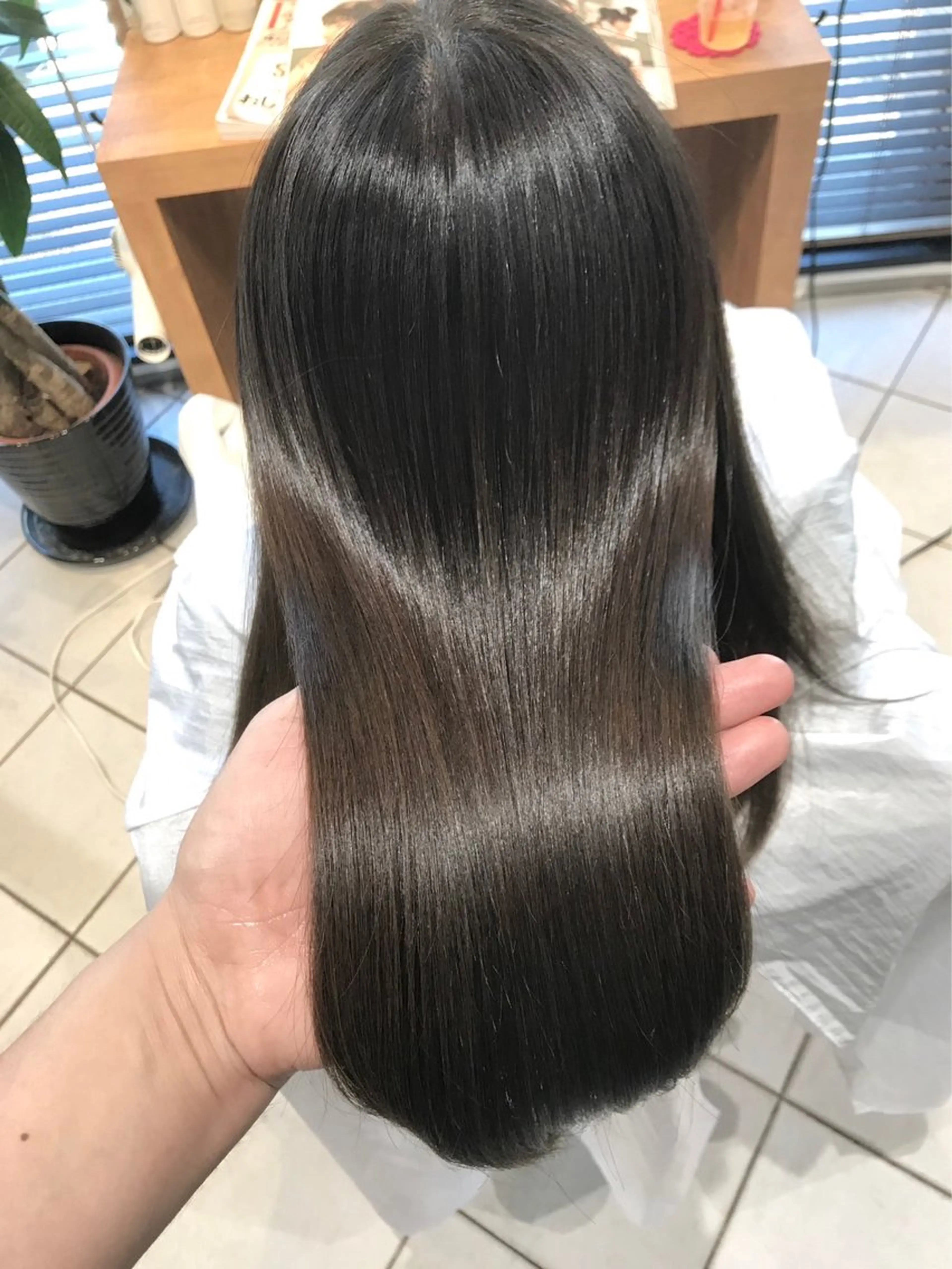 ロング ノンダメージ® 稲垣  いおりのヘアスタイル