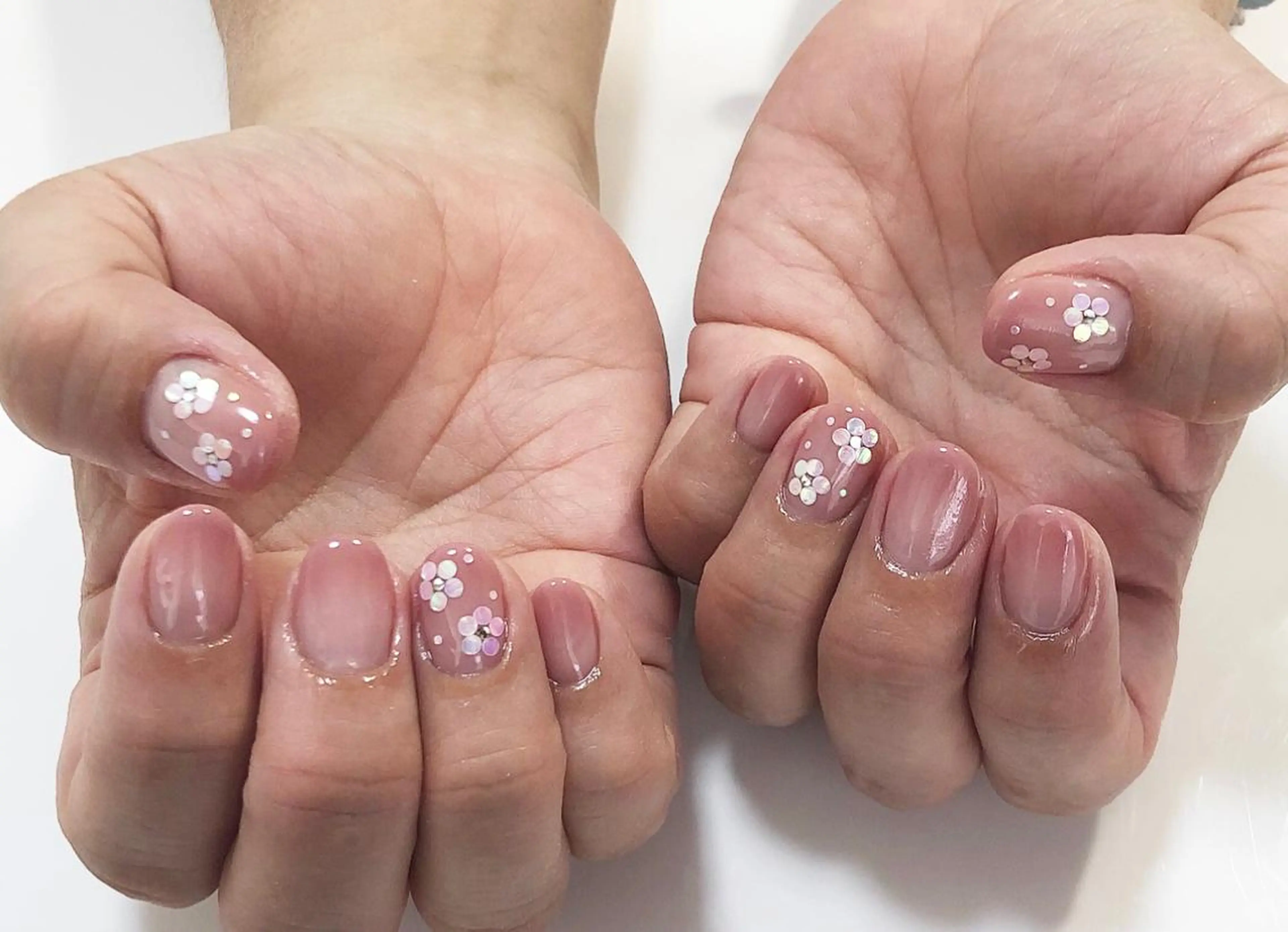 ネイル ハンドネイル nailsalon Cee【橿原市】のネイルデザイン