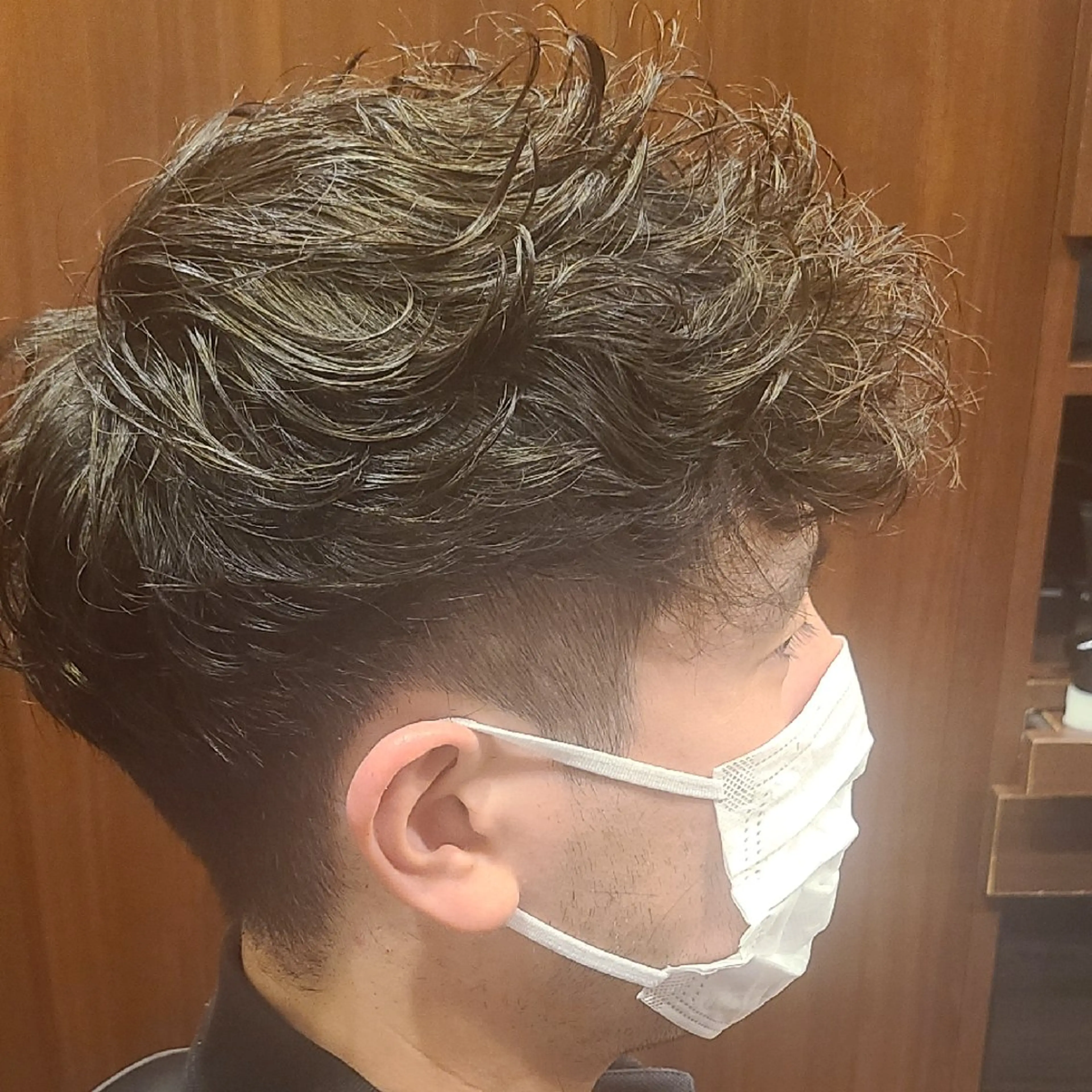 ミディアム メンズ スペインカール 針生 永遠のヘアスタイル