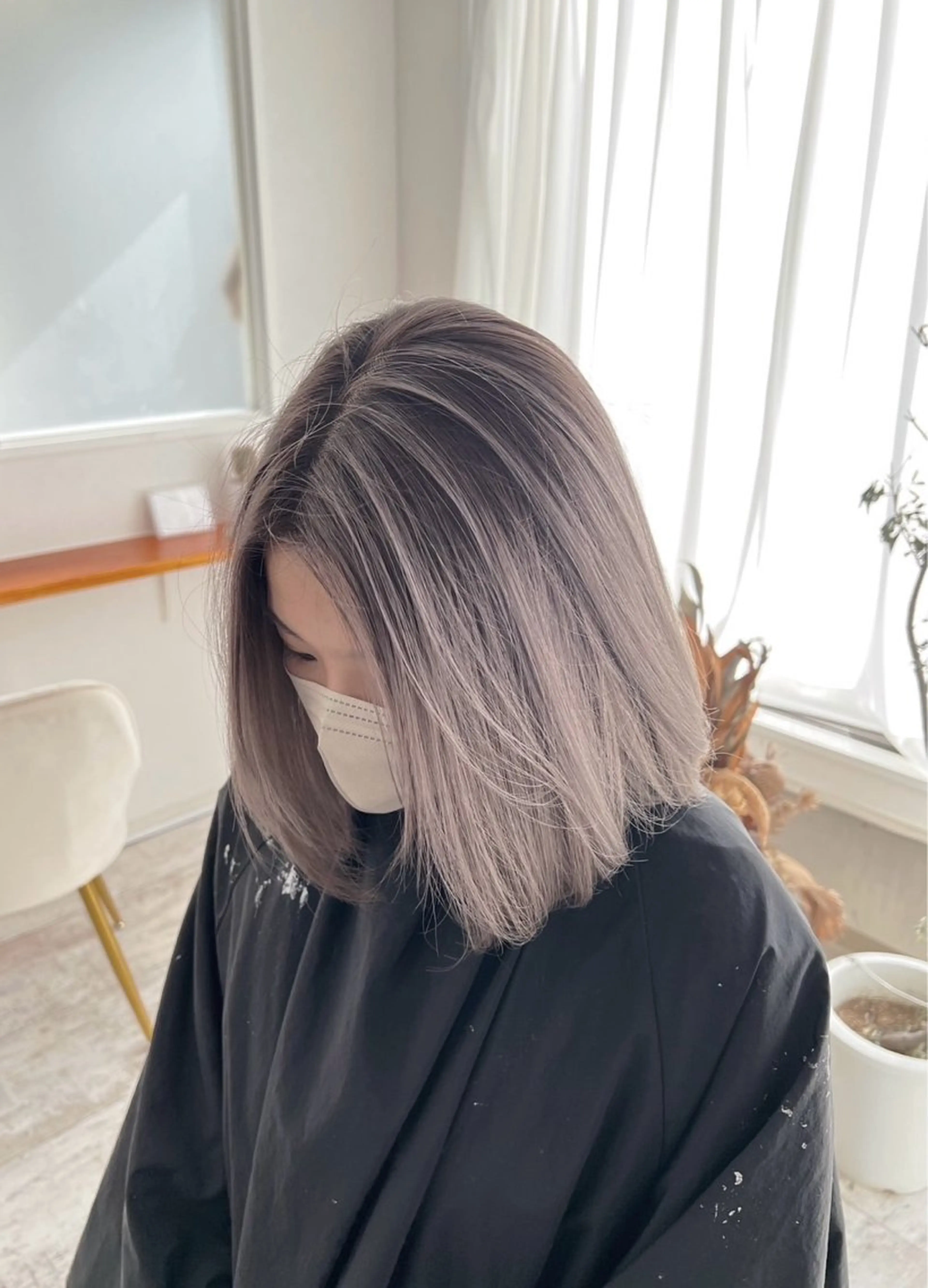 ミディアム カラー バレイヤージュ グレージュ レイヤーカット ヘアカラー トリートメント ROBIN所属・指名数No.1 /NAOYAのヘアスタイル