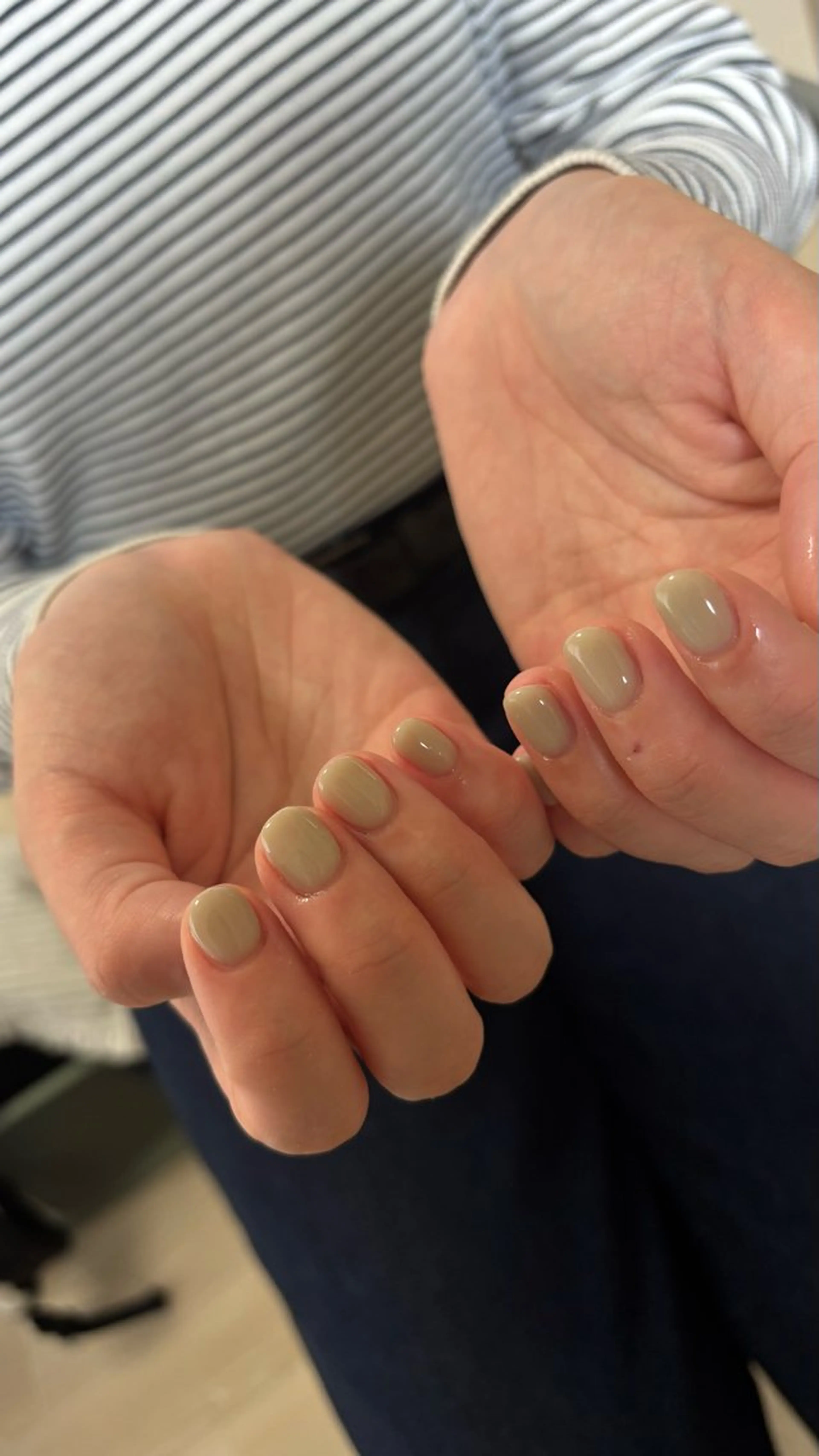 ネイル ワンカラーネイル ハンドネイル moufu.nail /sayaka 本町のネイルデザイン
