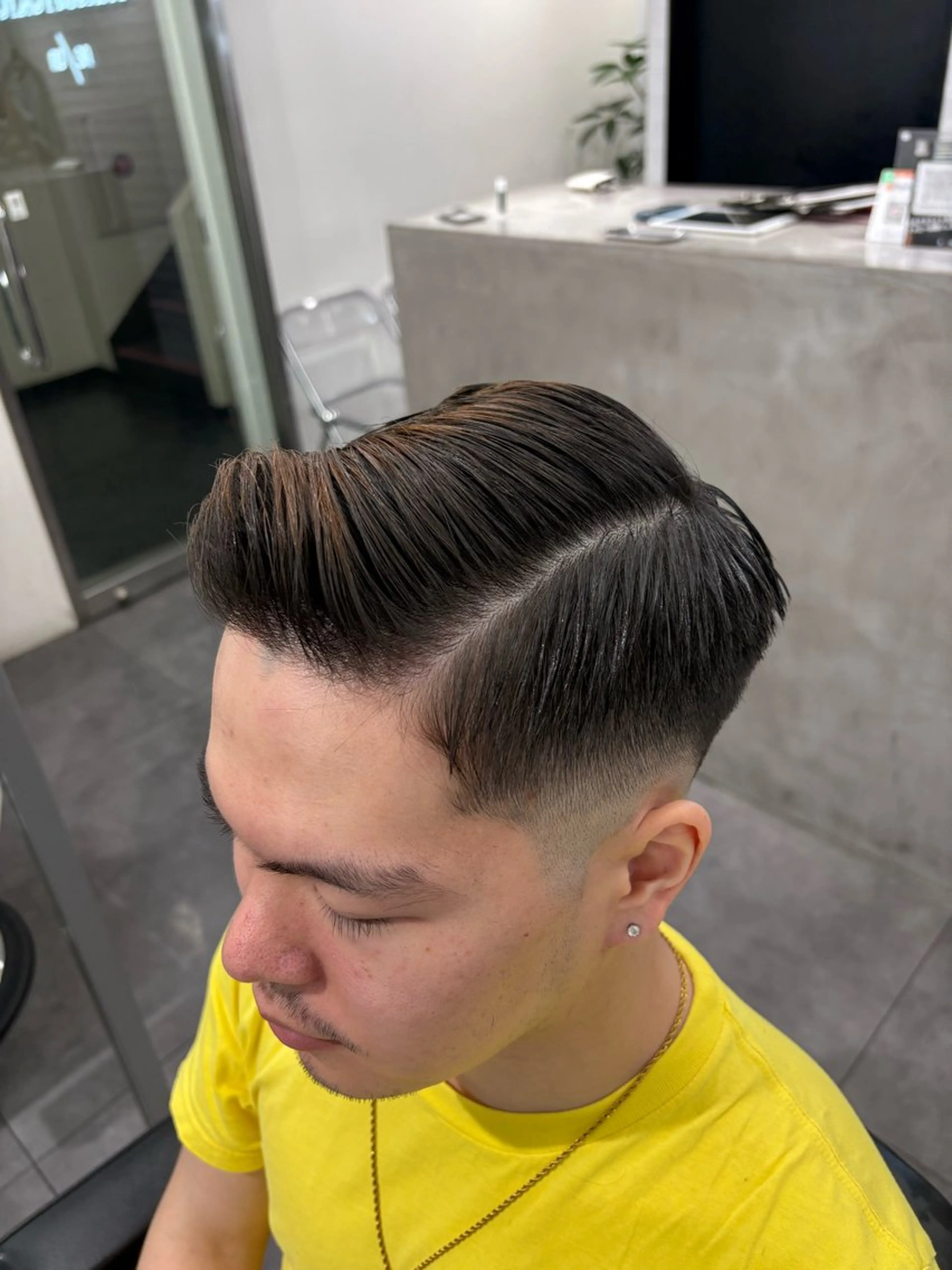 ショート カット パーマ 本間 颯太のヘアスタイル