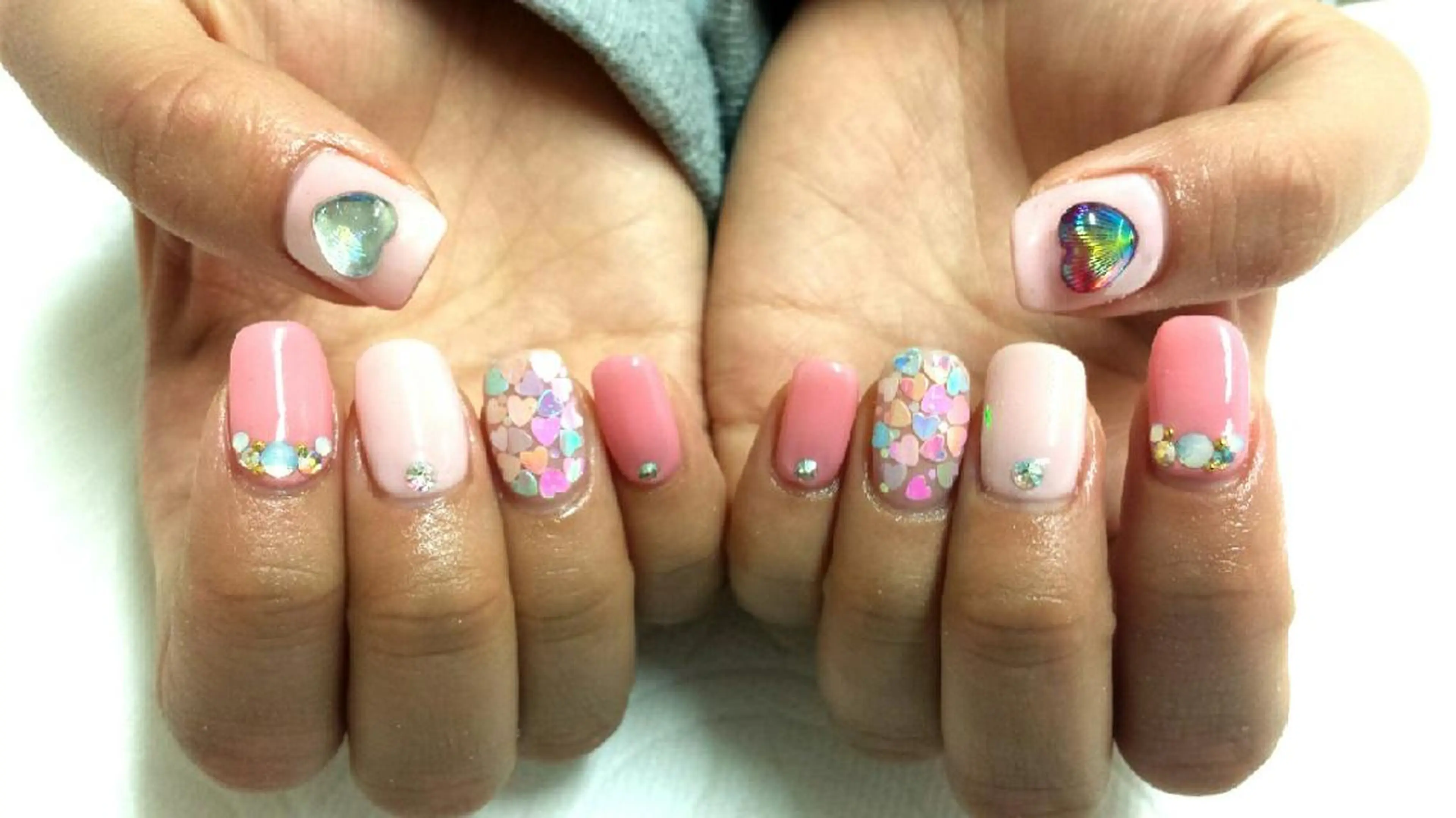 ネイル 河野ちえ (雑誌掲載サロン)のネイルデザイン