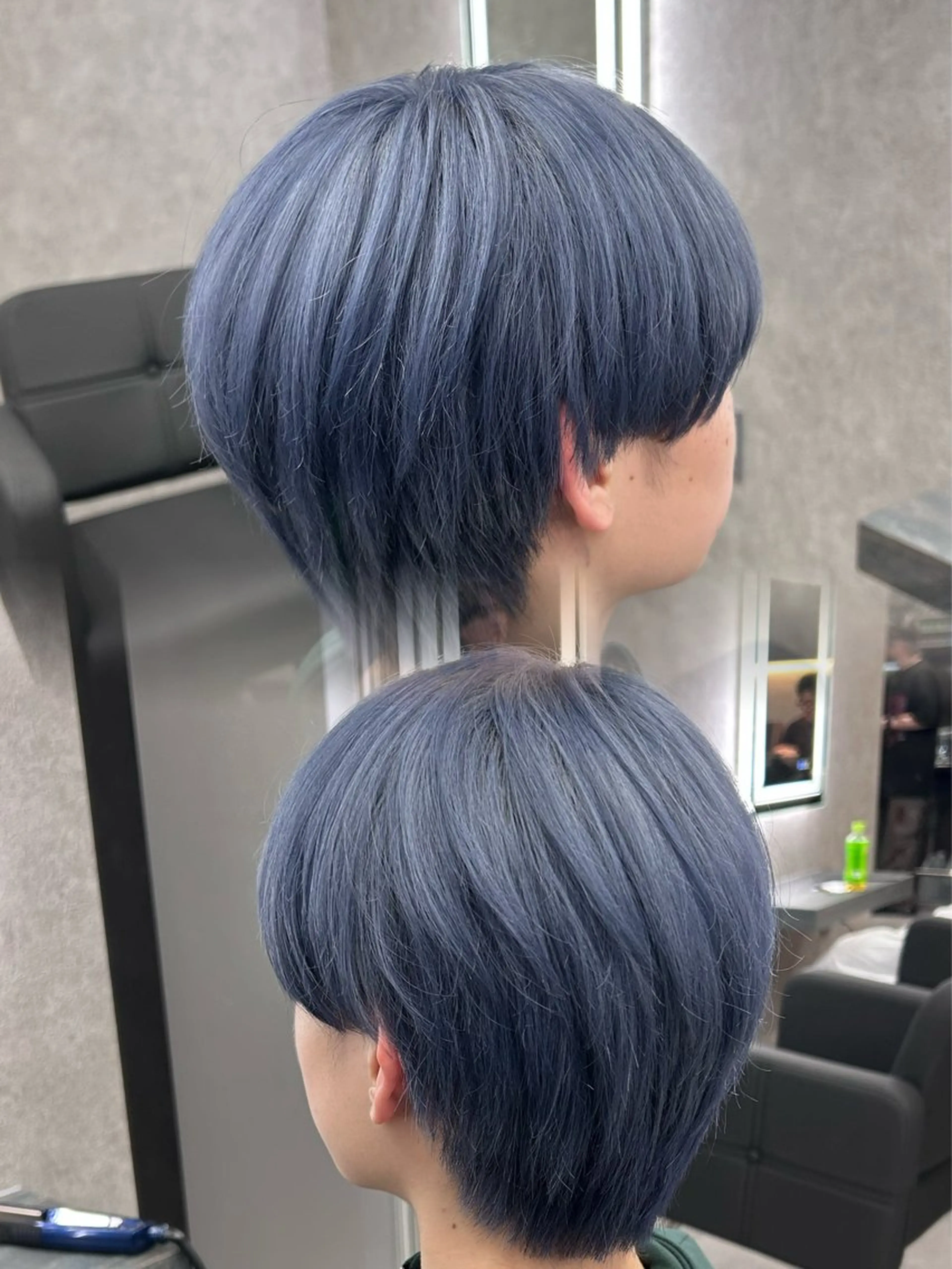 ショート カラー パーマ メンズ ブルーカラー カット ヘアカラー メンズ特化 👑YUTAのヘアスタイル
