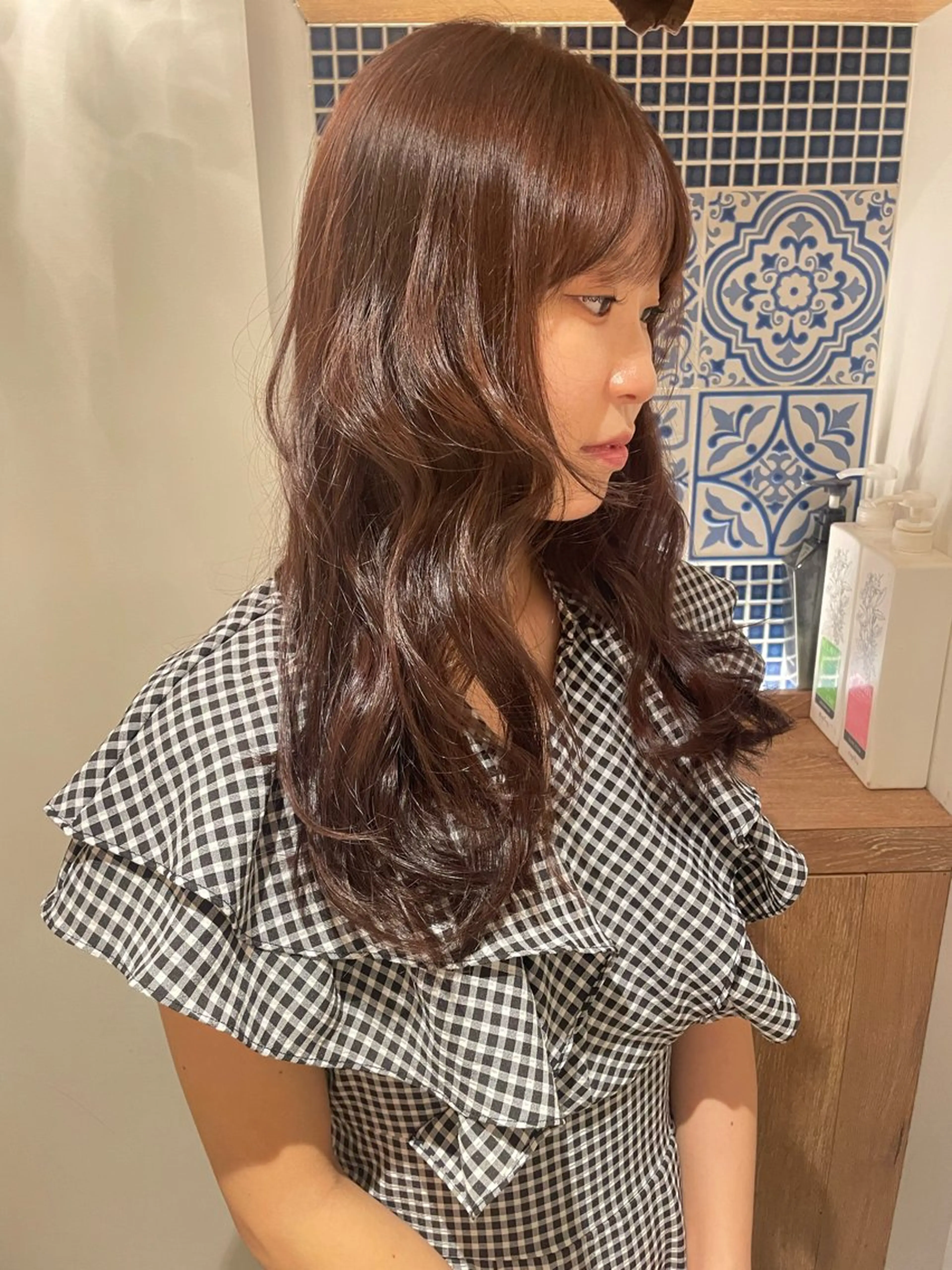 ロング カラー ブラウンカラー ヘアカラー リカ/ハイトーン ・オリーブ🍀のヘアスタイル