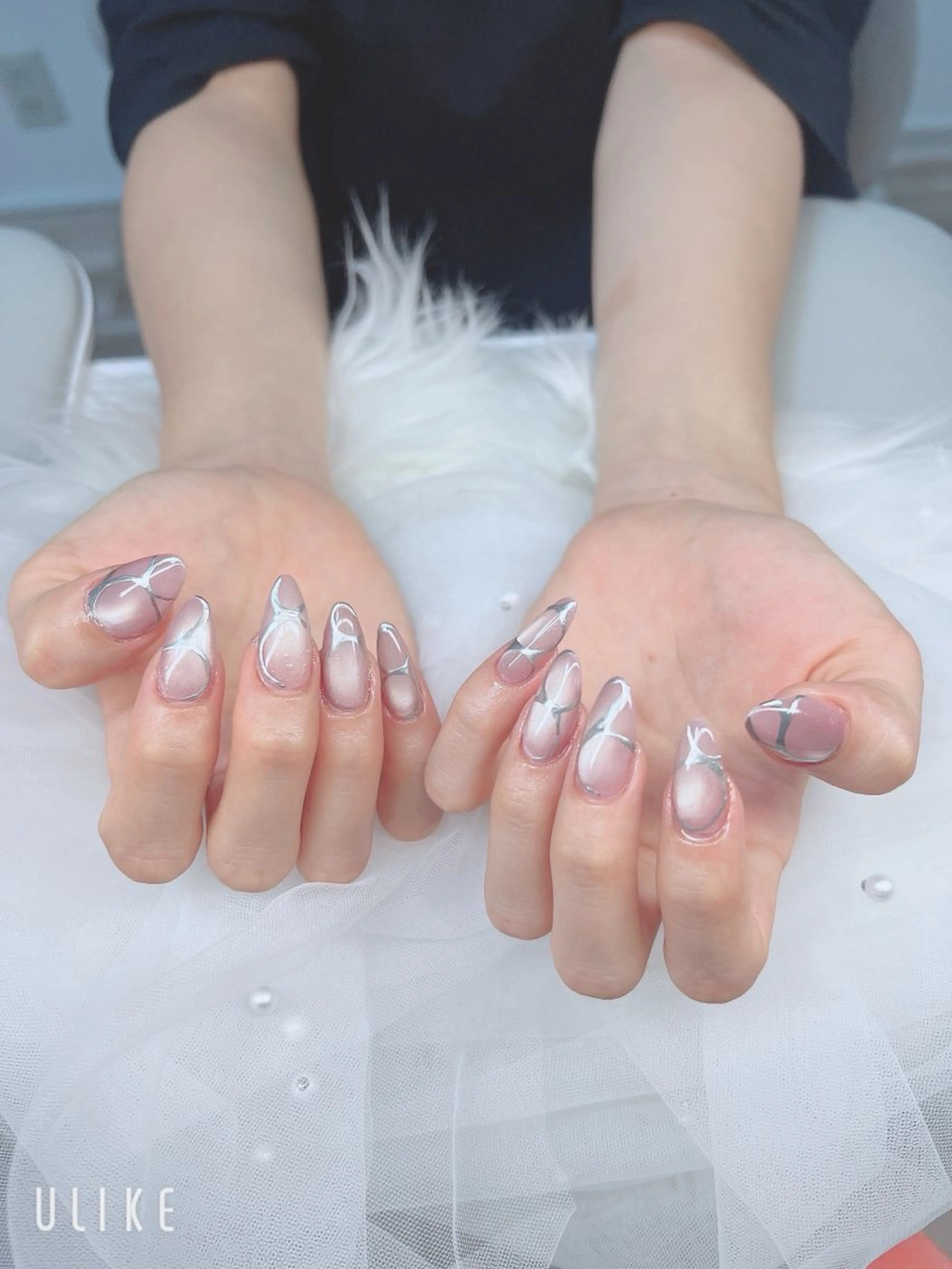ネイル ハンドネイル T.Lee Nail Lilyのネイルデザイン