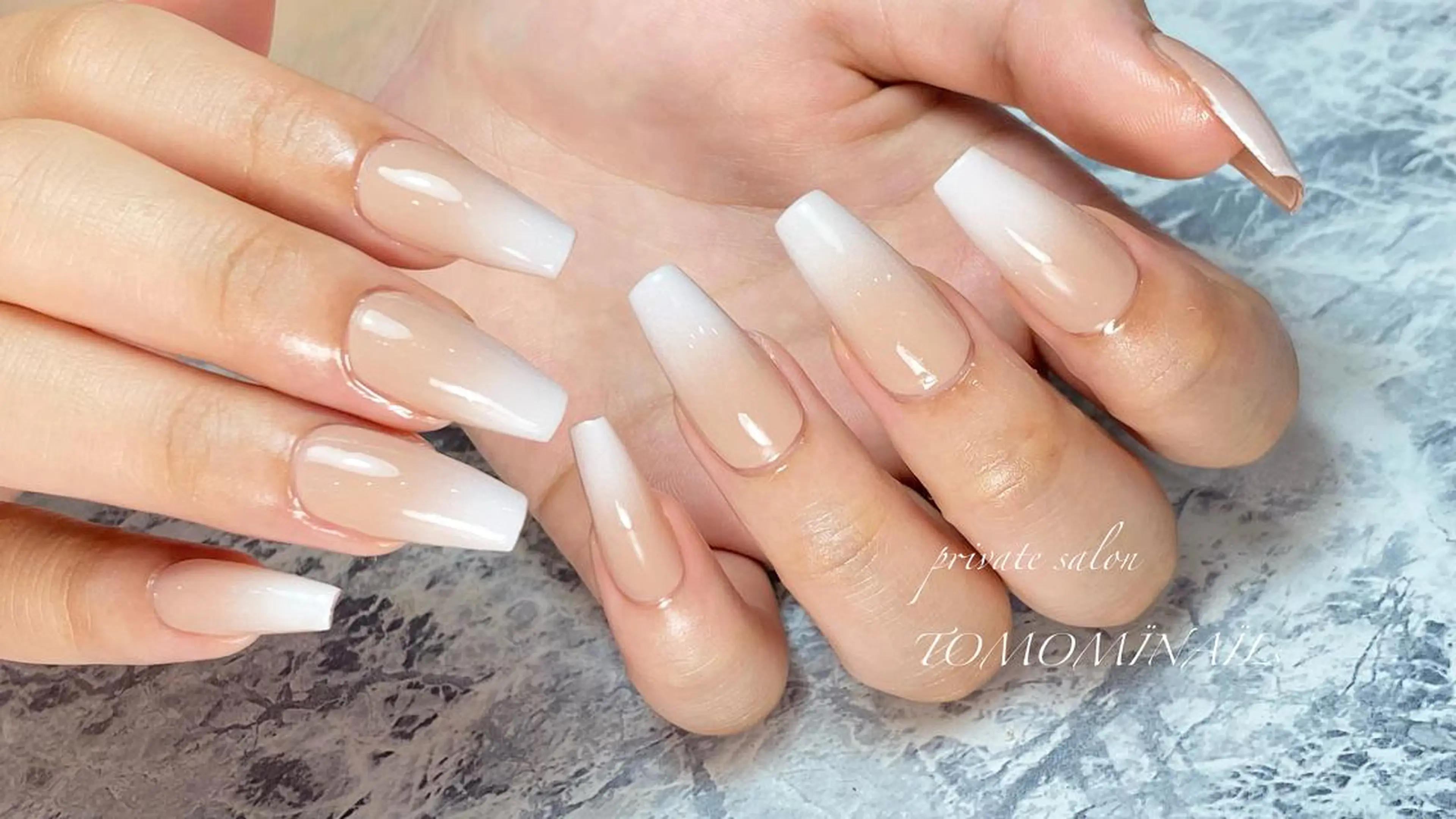 ネイル TOMOMI NAILsのネイルデザイン
