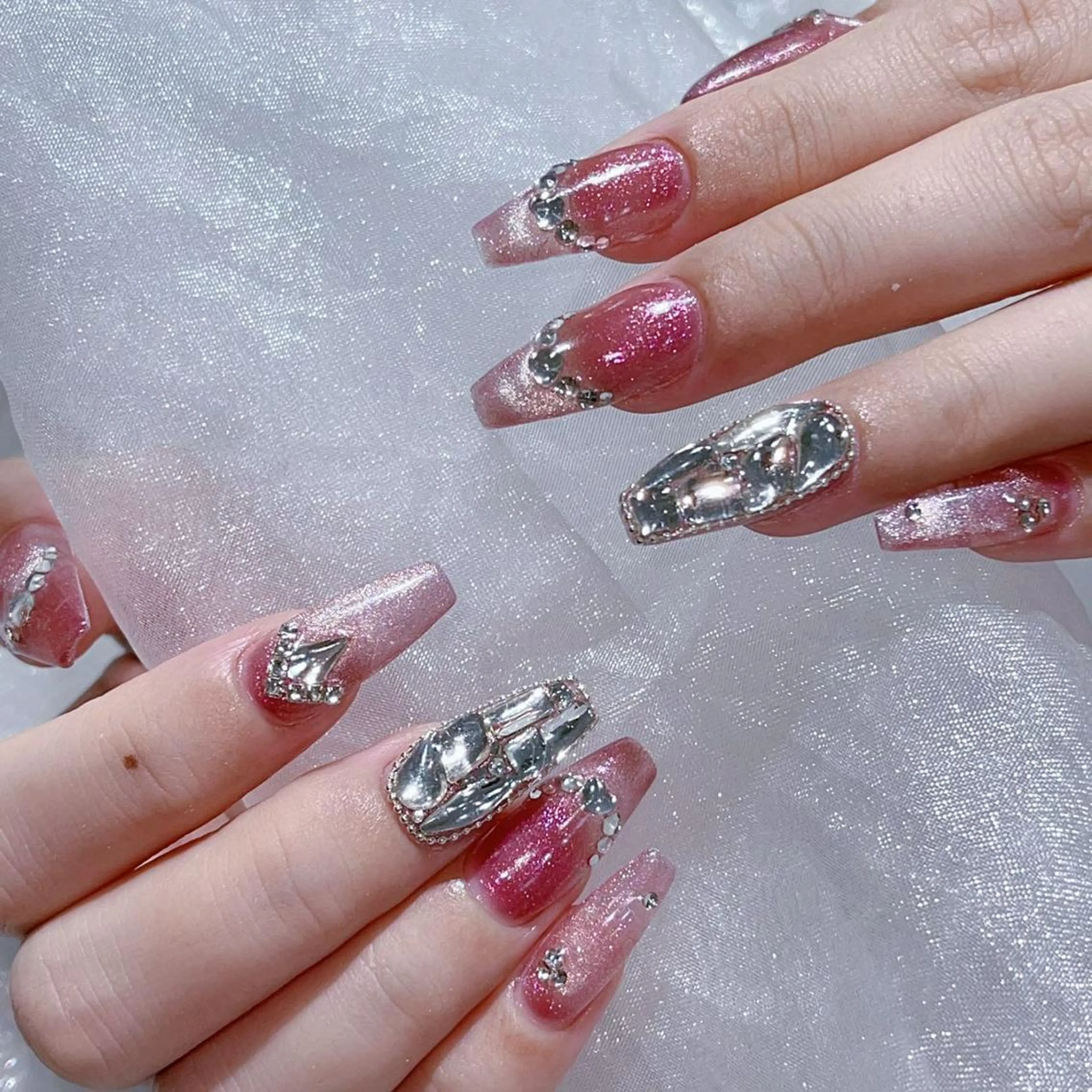 ネイル ハンドネイル Queens ゲンのネイルデザイン