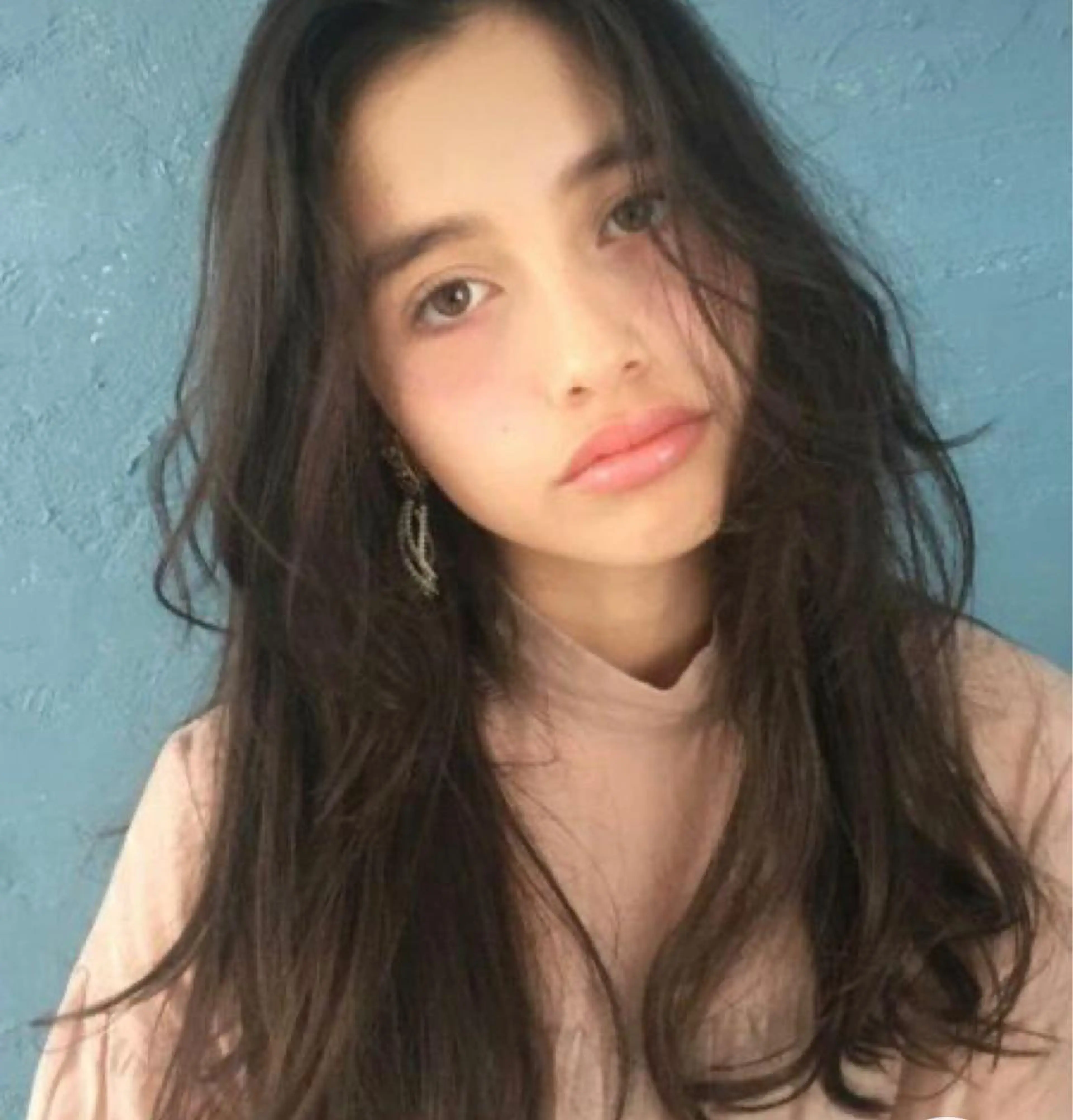 ミディアム sakamoto sayaのヘアスタイル