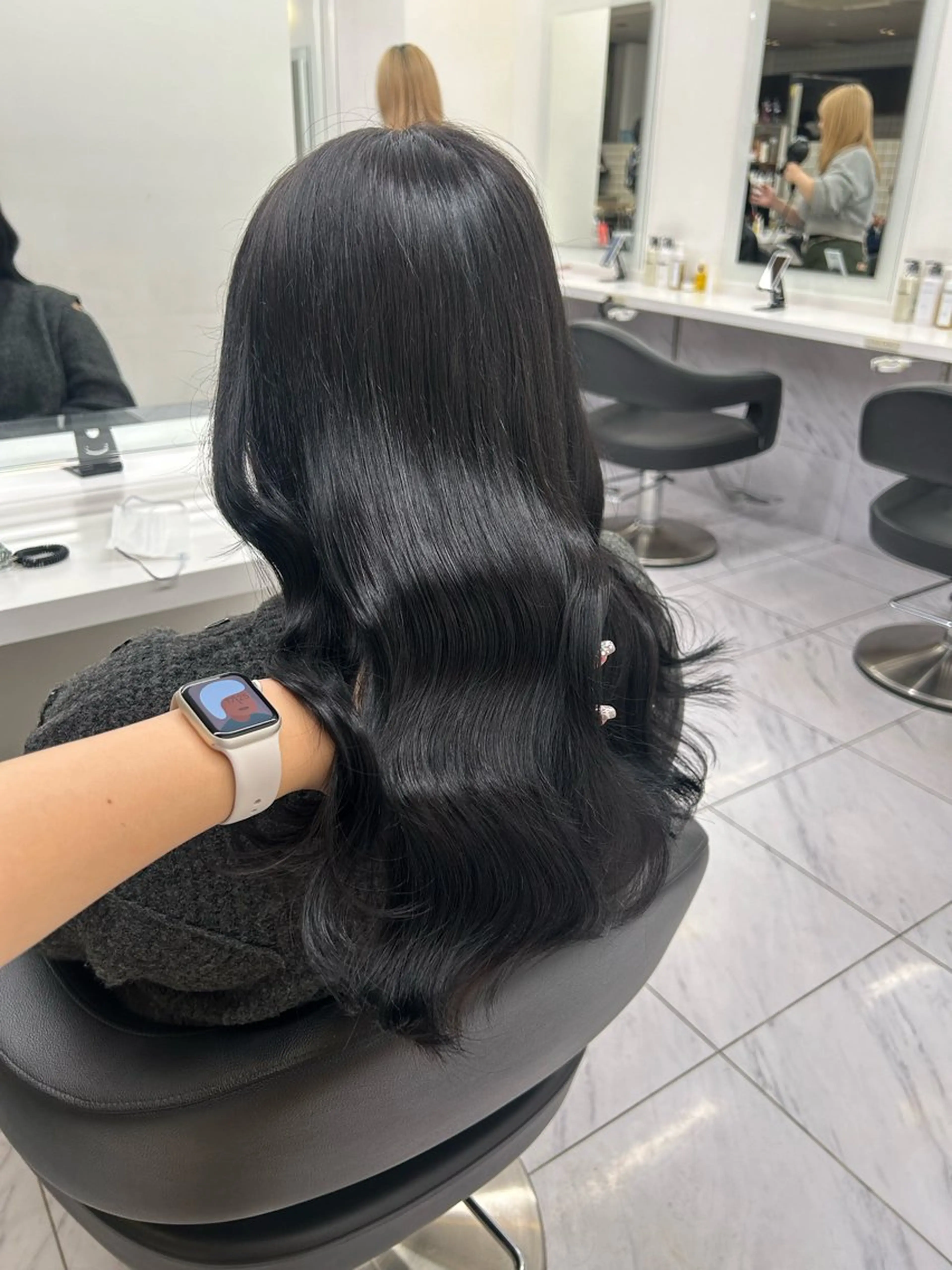 カラー 透明感ベージュ🤎 ナチュラルレイヤーのヘアスタイル