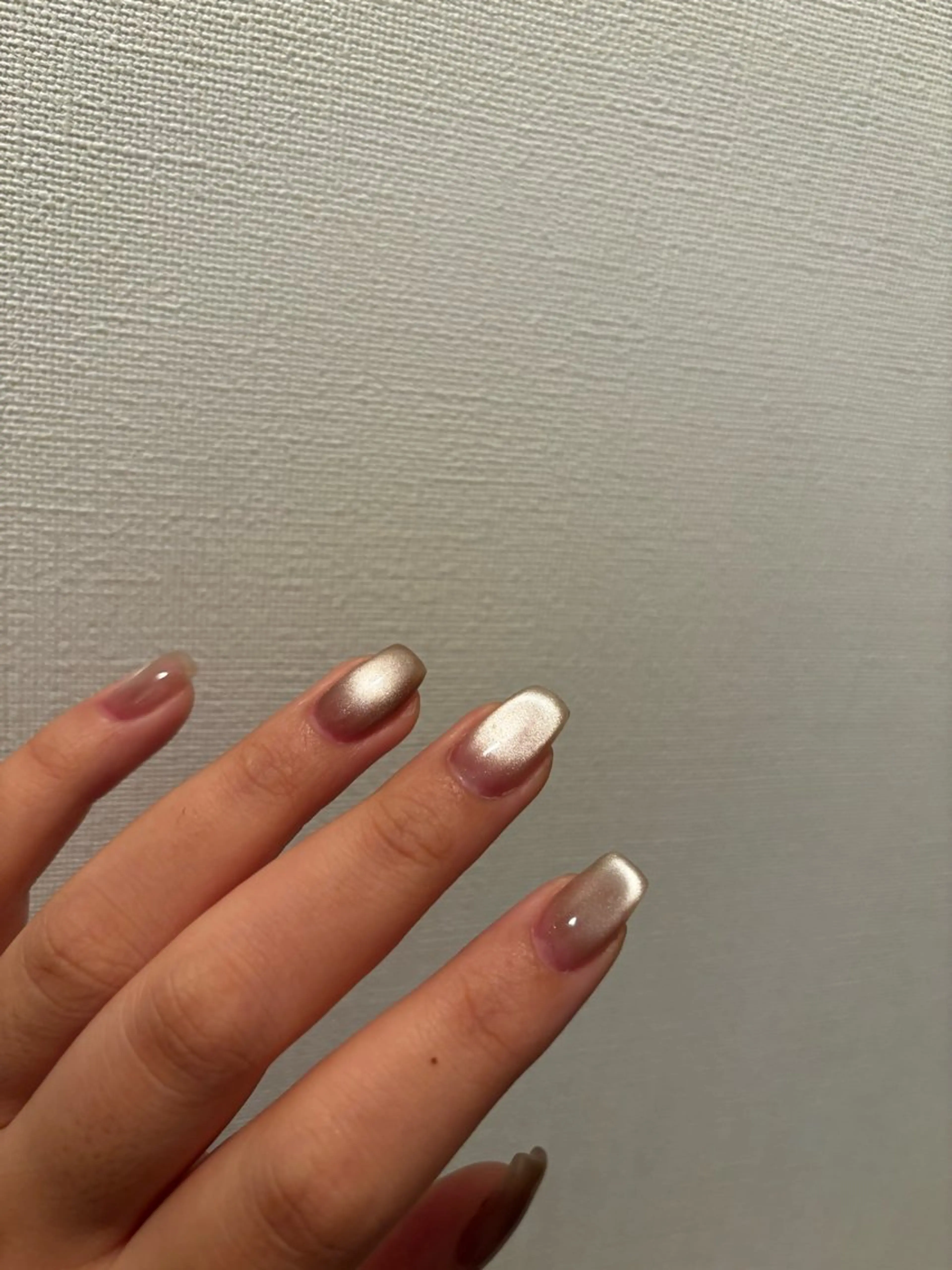 ネイル 氷ネイル・うるうるネイル マグネットネイル ハンドネイル Maede Kanaのネイルデザイン