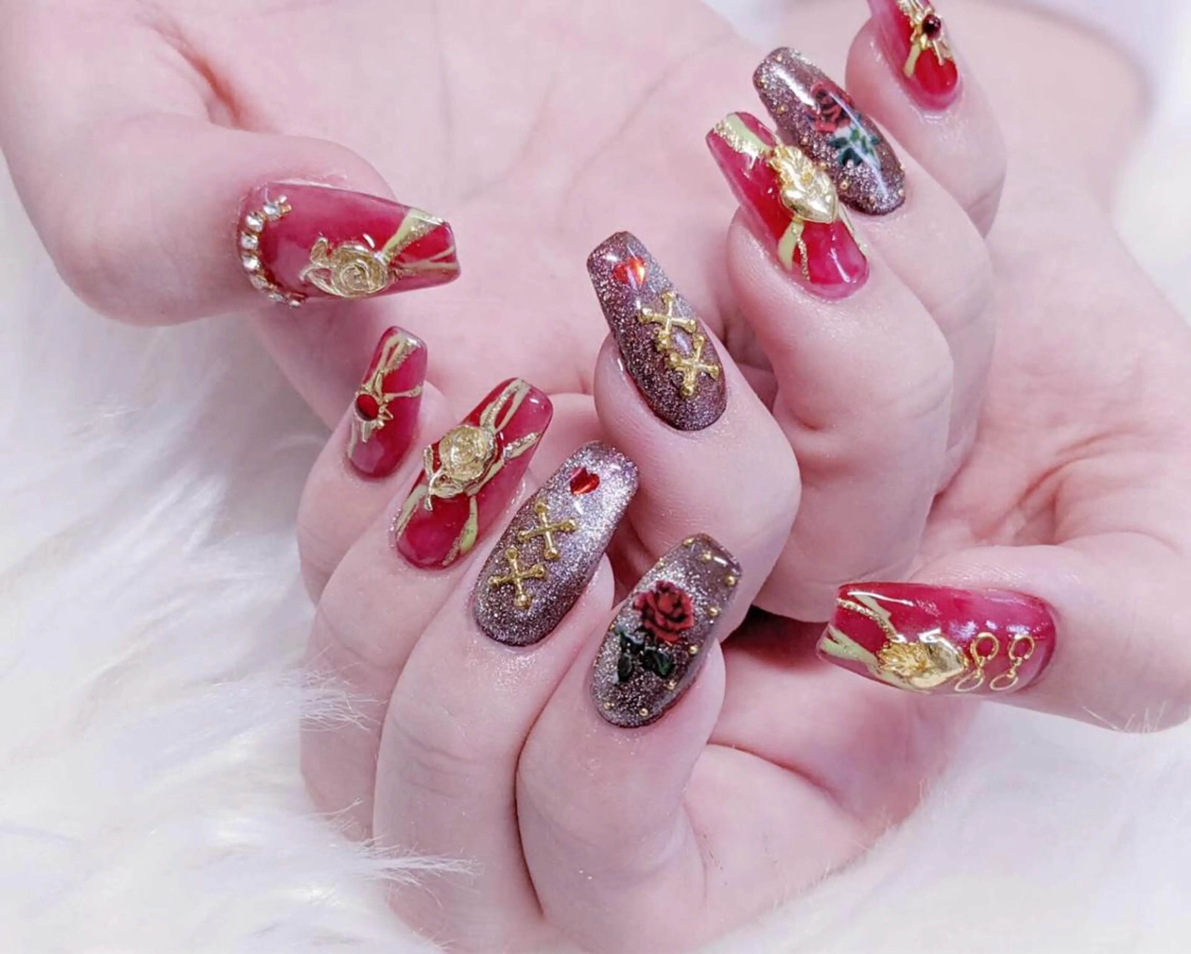 ネイル ハンドネイル MoonNail ユリ🌸のネイルデザイン