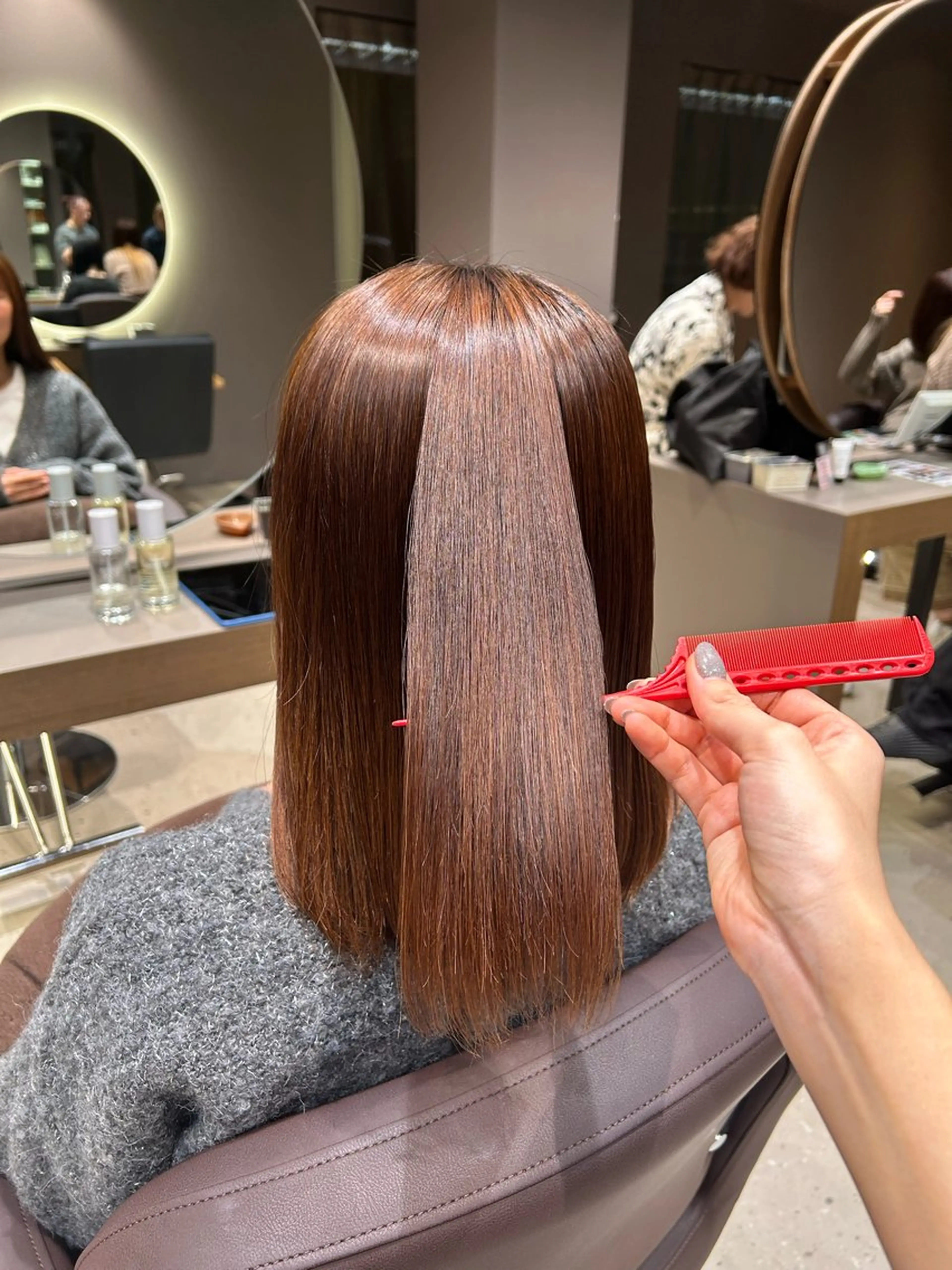 セミロング 縮毛矯正 ☀️柏木 ほのか☀️のヘアスタイル