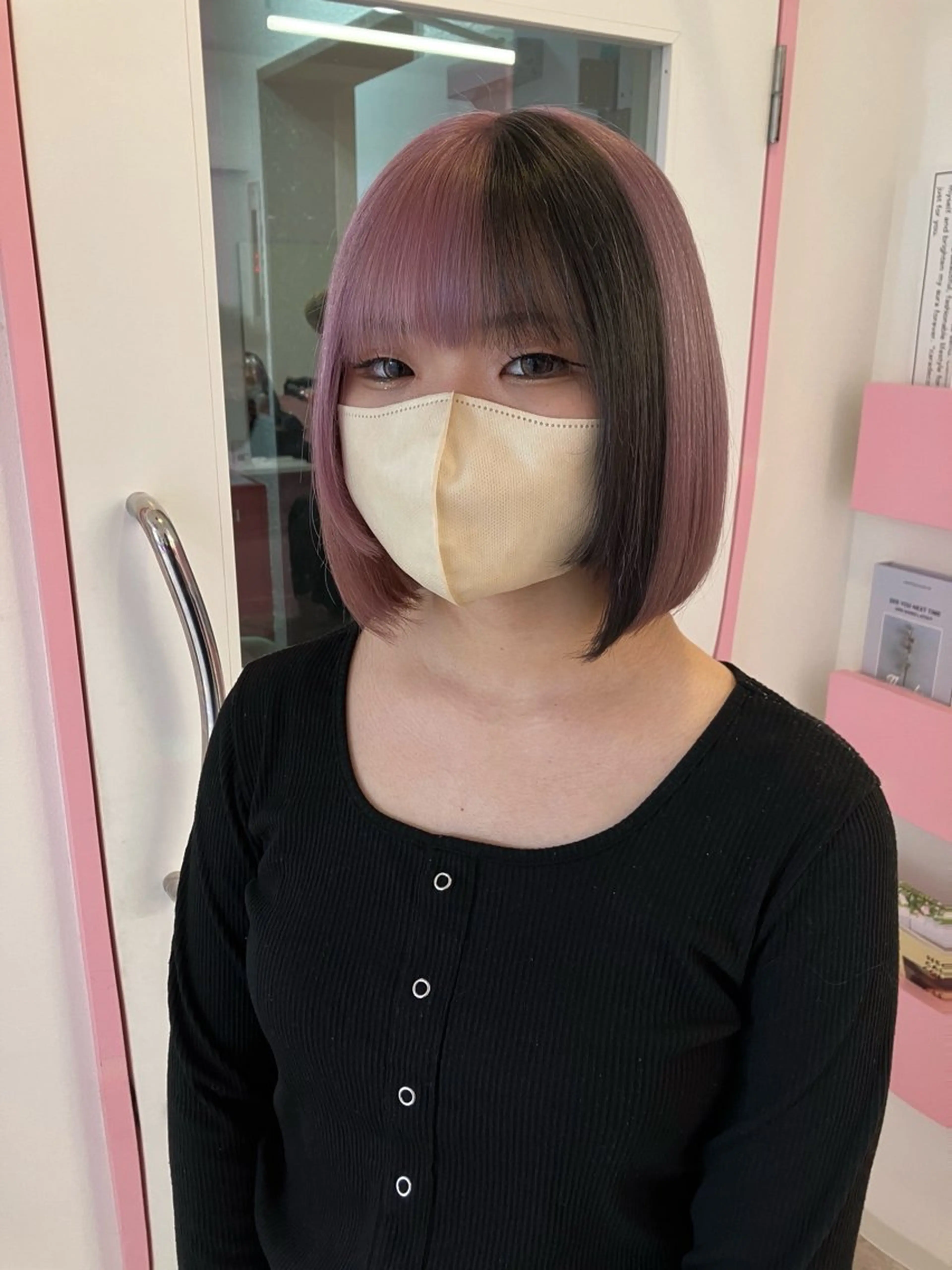 ショート カラー BEL所属・メイ ☪️のヘアスタイル