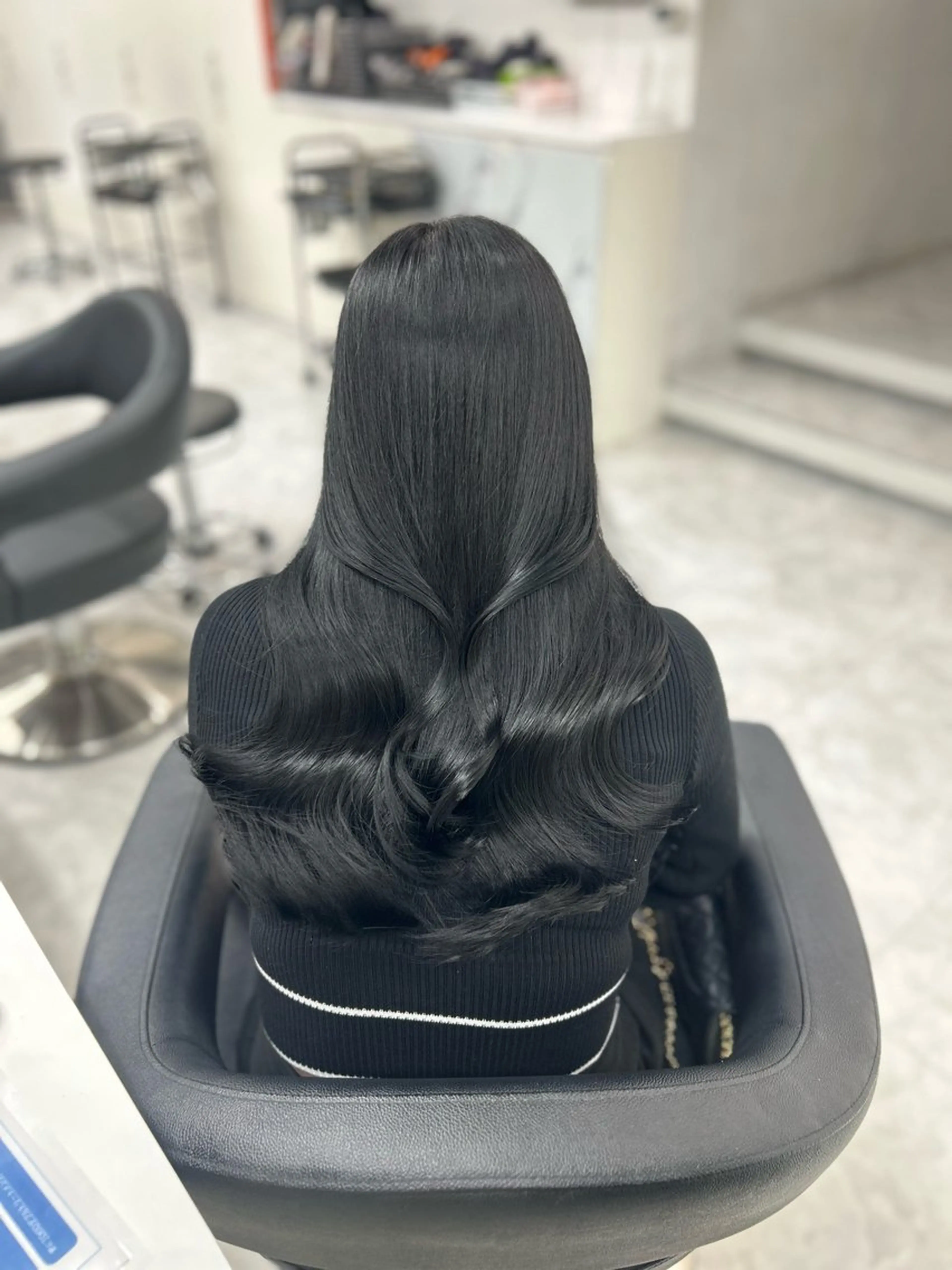 ロング カラー ヘアアレンジ ヘアカラー 🎀RIN🎀 就活🩶暗髪カラーのヘアスタイル