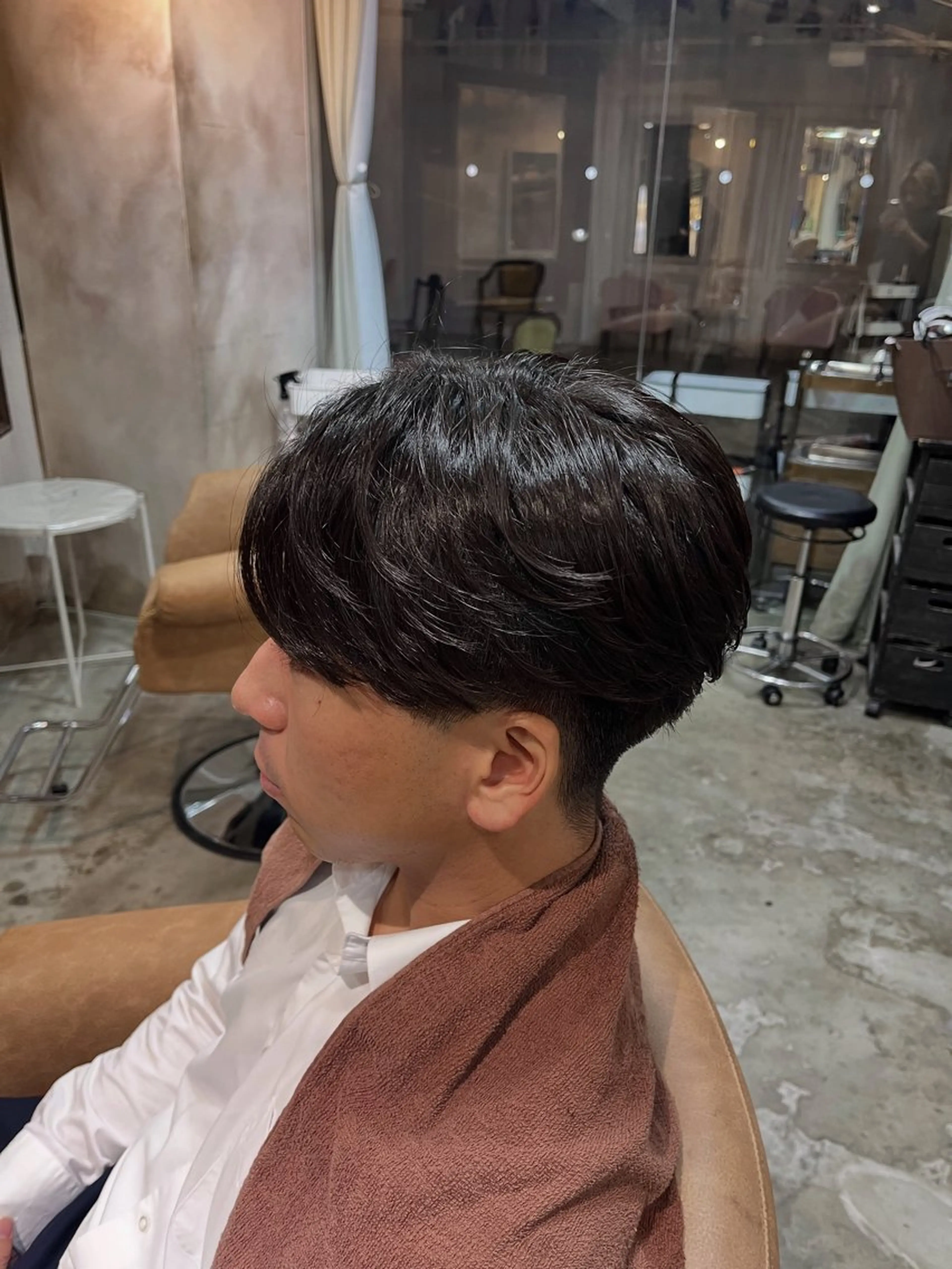ミディアム パーマ 秋葉 玲唯のヘアスタイル
