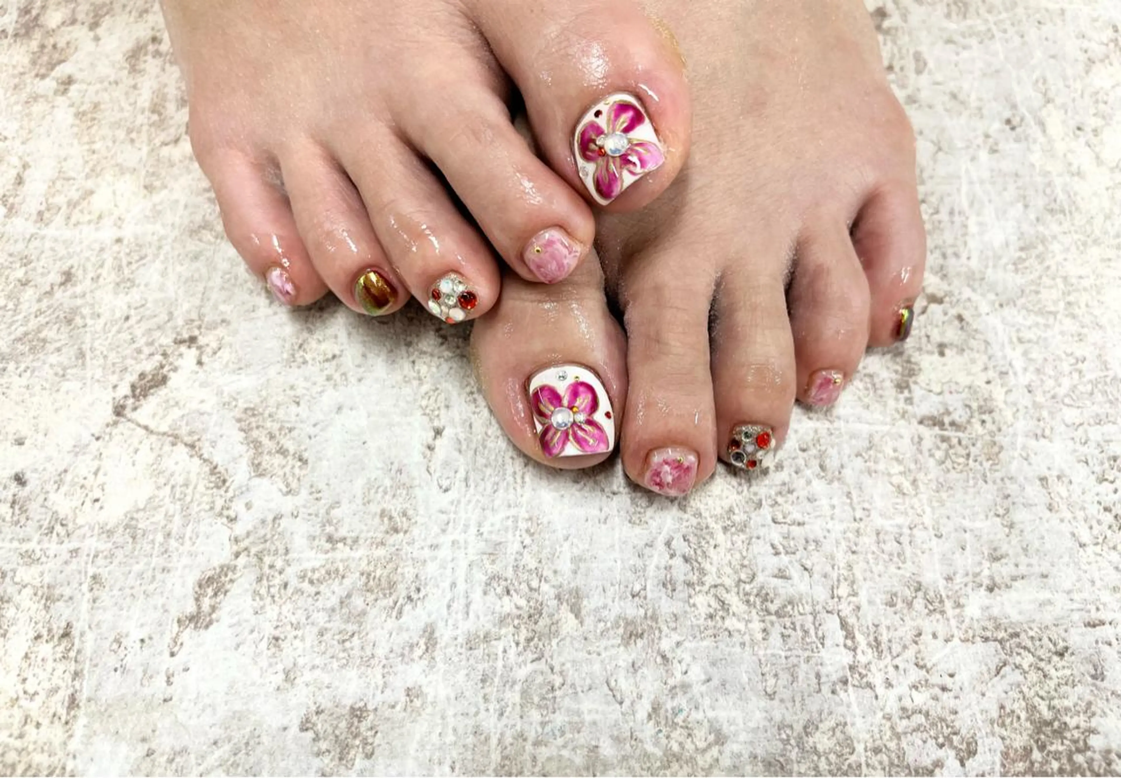 ネイル Basic町田本店 Suzunaのネイルデザイン