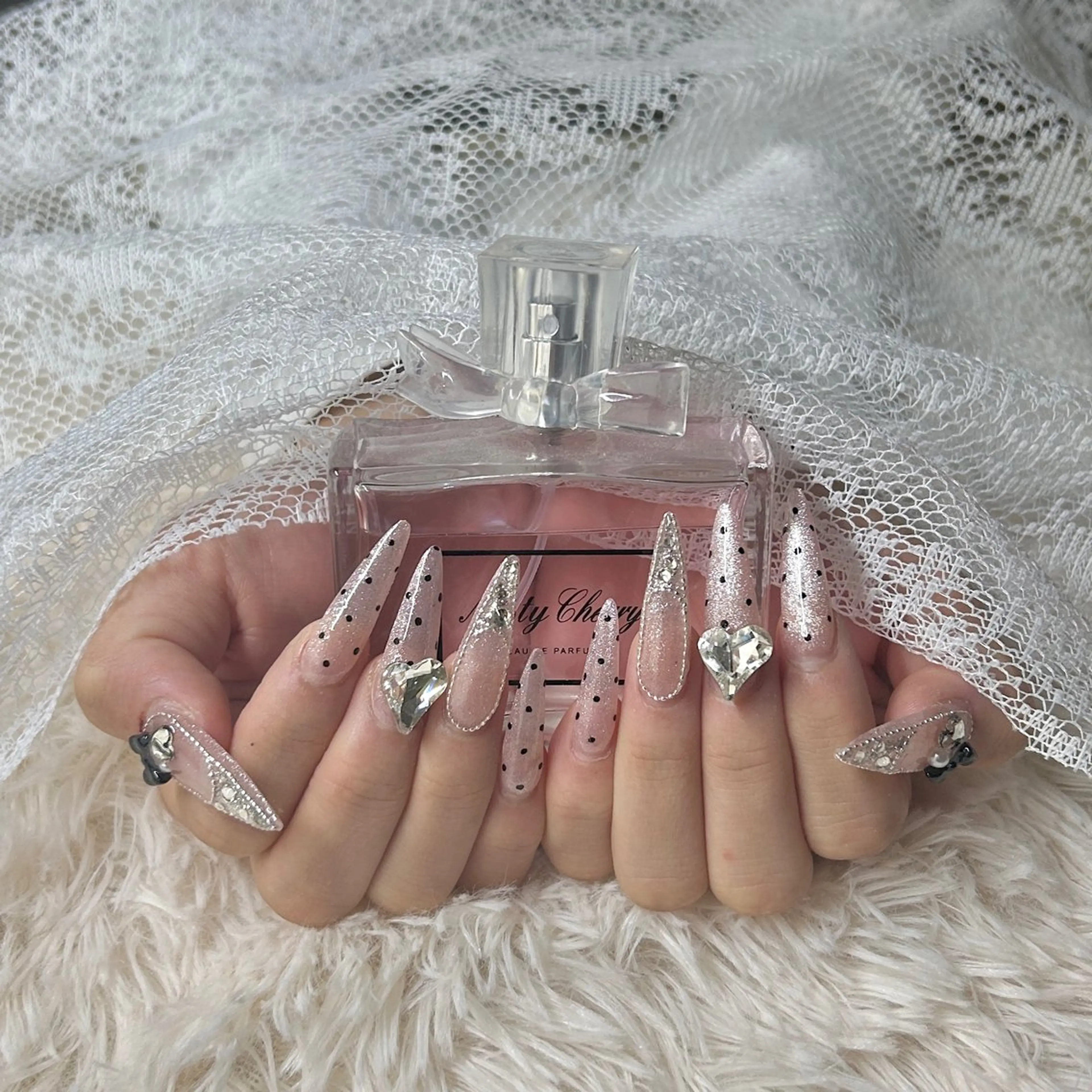 ネイル ドット Nana treeのネイルデザイン