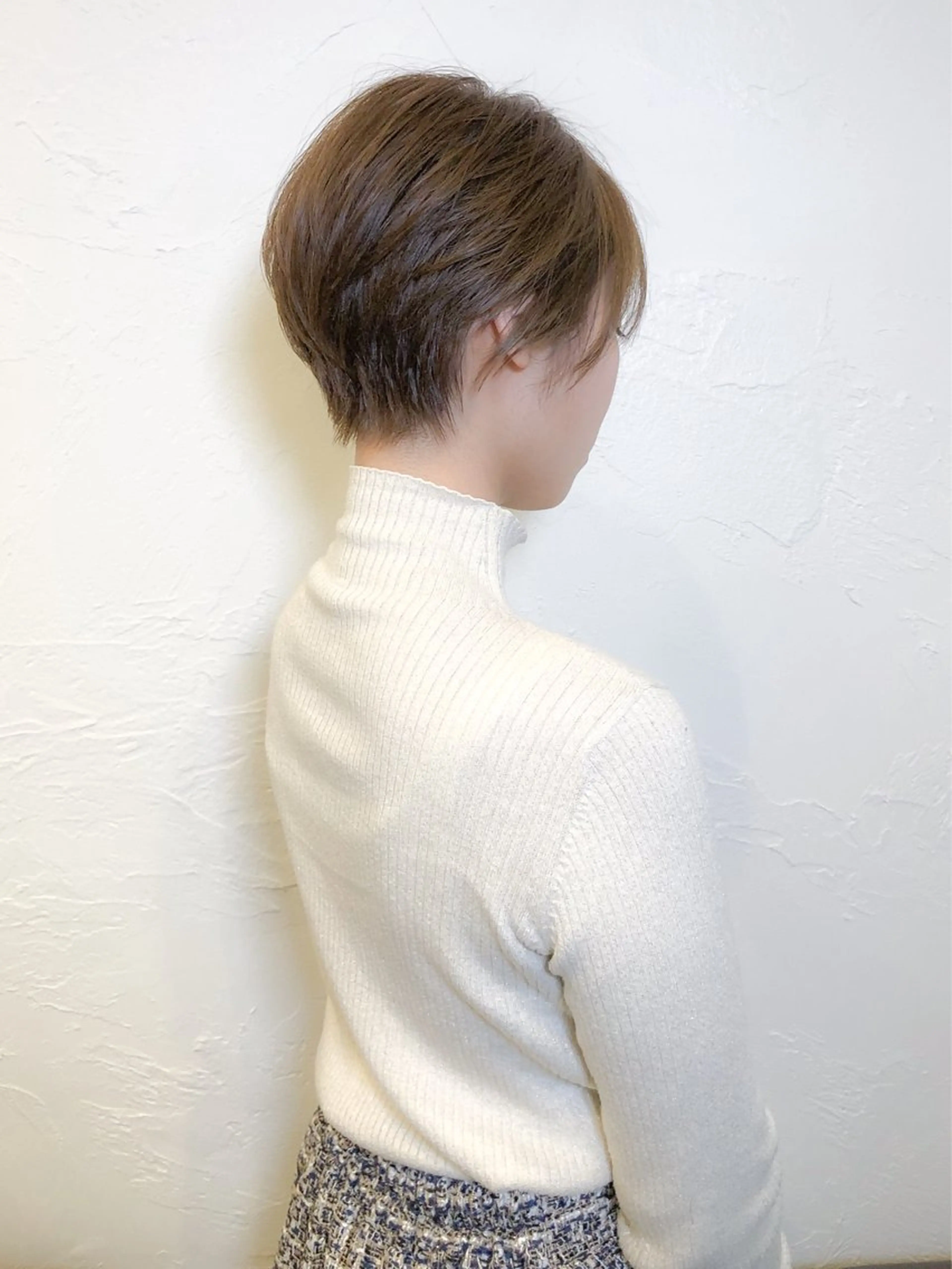 ショート WILLOW 京橋のヘアスタイル