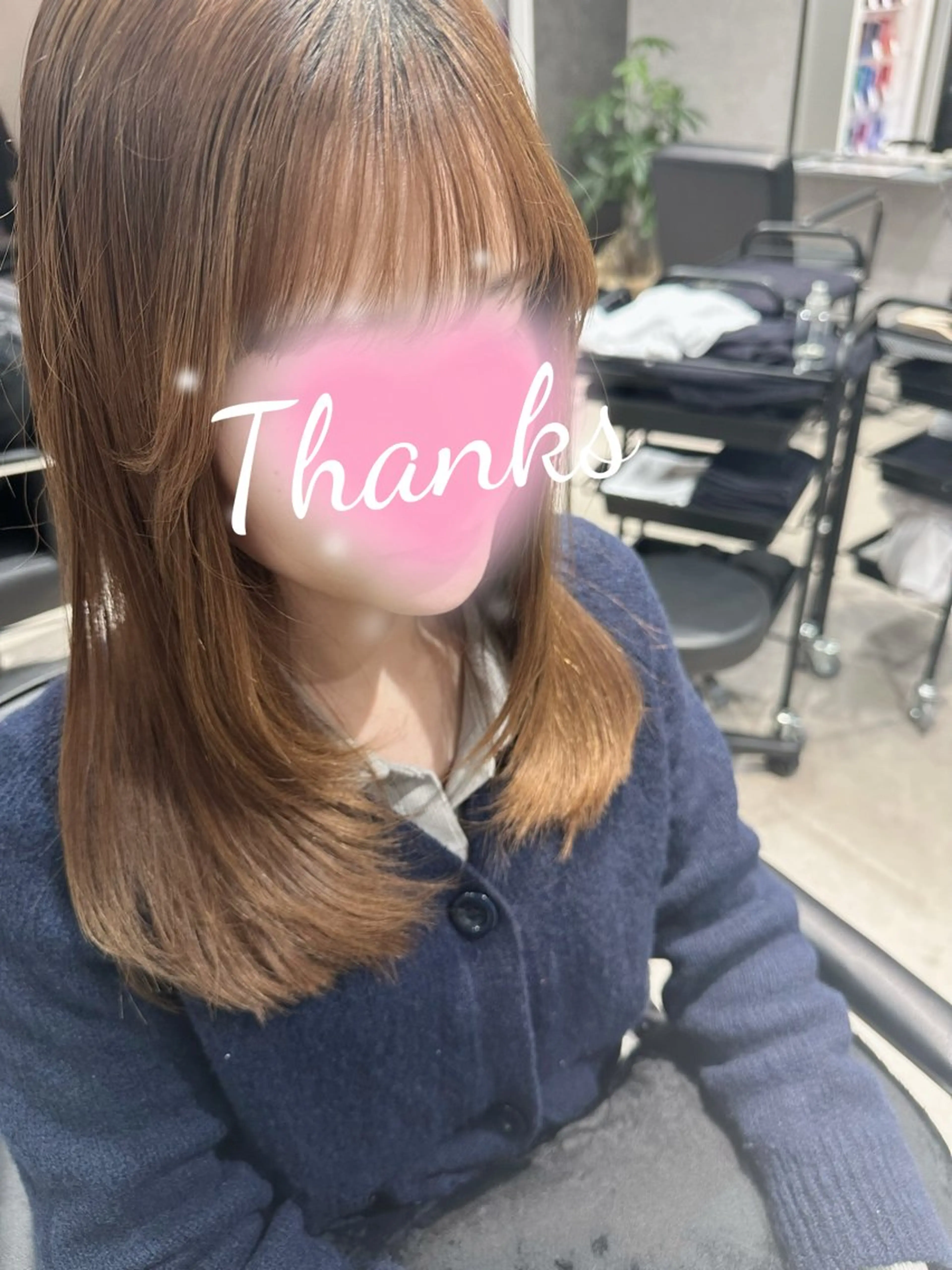 ミディアム レイヤーカット ローレイヤー 森 沙織のヘアスタイル