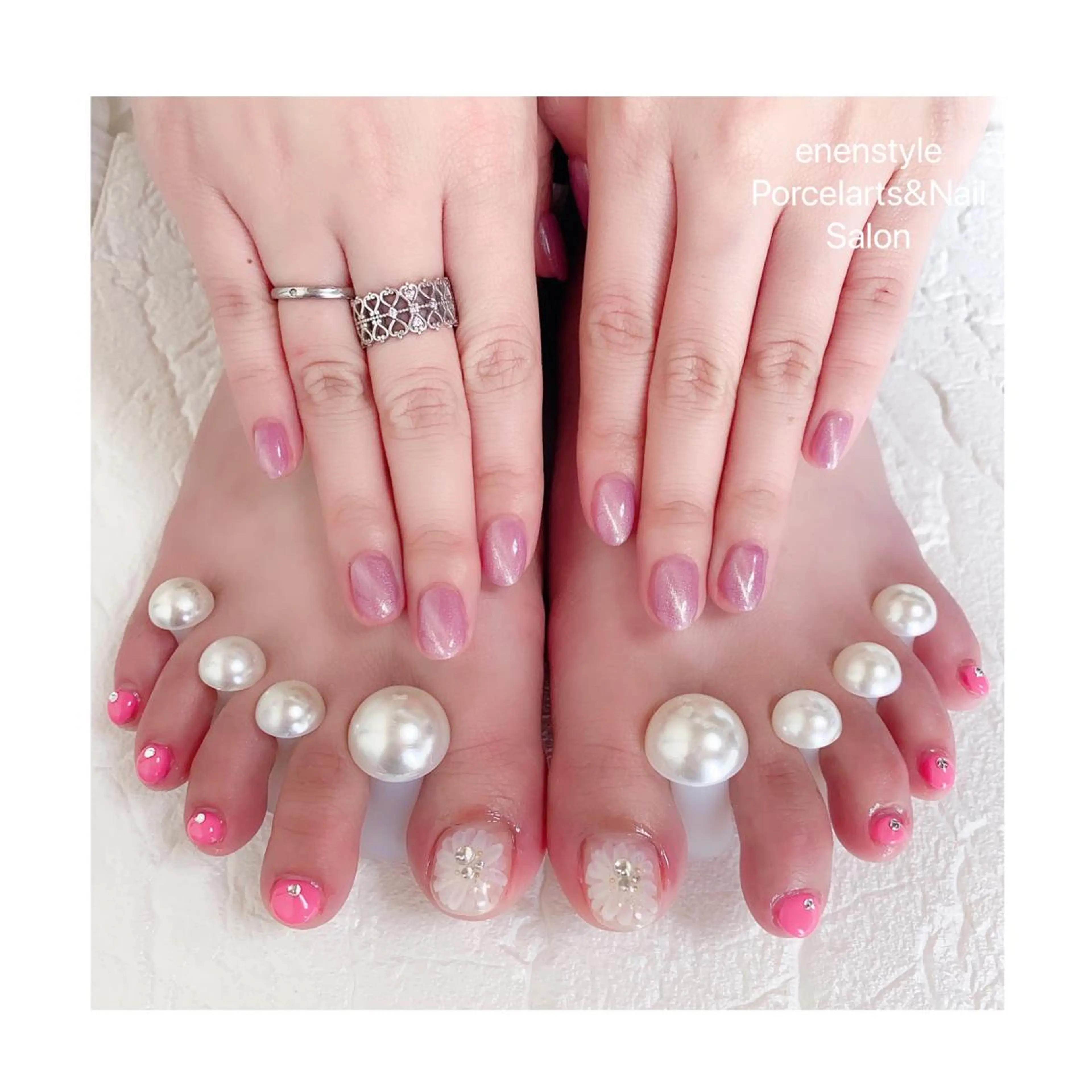 ミディアム ネイル ジェルネイル ニュアンスネイル オフィスネイル ワンカラーネイル パラジェル 👑enen style👑のネイルデザイン