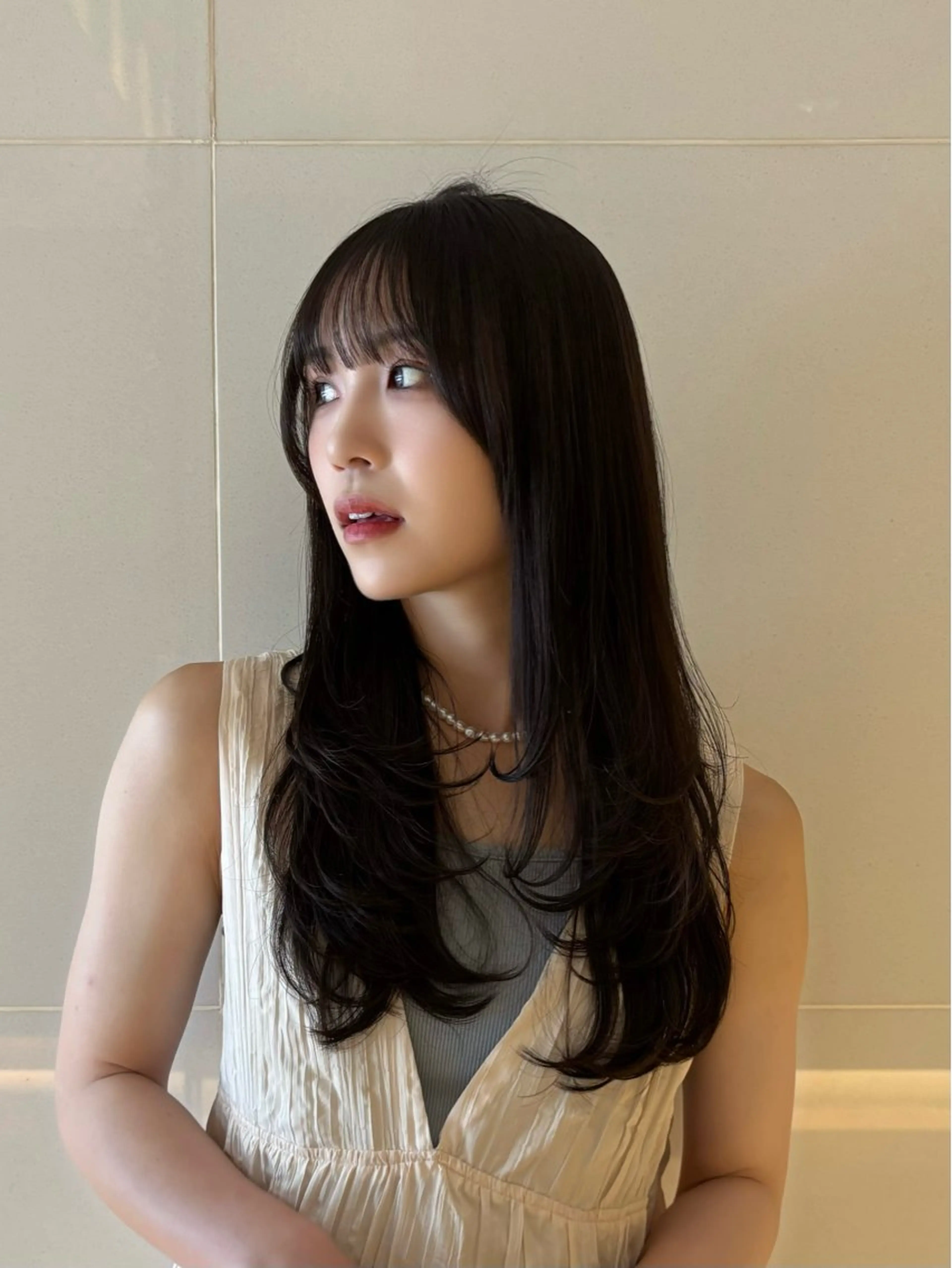 ロング ロングレイヤー 顔まわりレイヤー 顔周りカット レイヤーカット ロング カット ヘアカラー トリートメント Ayano🎀似 合わせ×透明感🎀のヘアスタイル