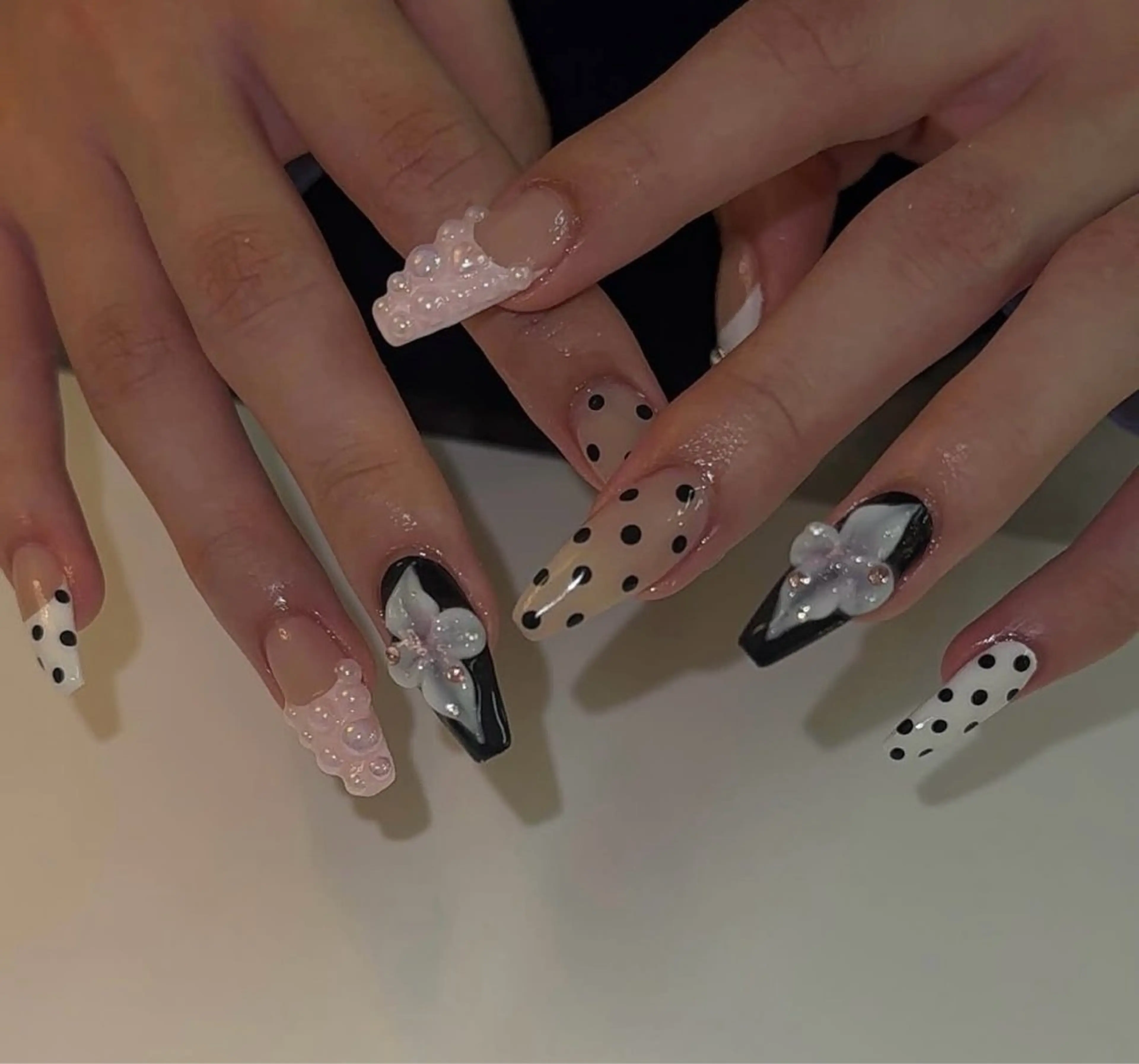 ネイル ハンドネイル NiJi Nailsのネイルデザイン