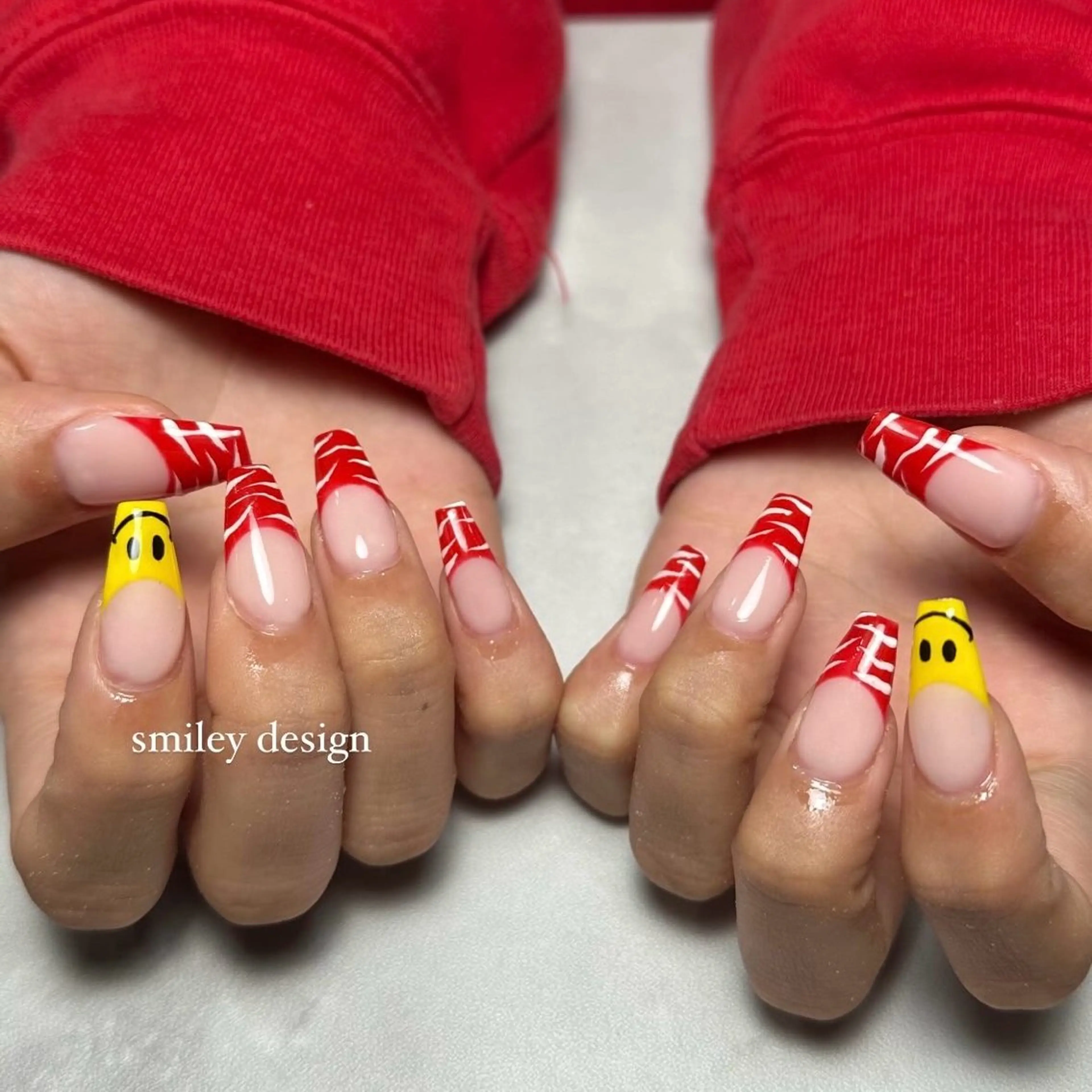 ネイル Giypsē所属・Runa ☽のネイルデザイン