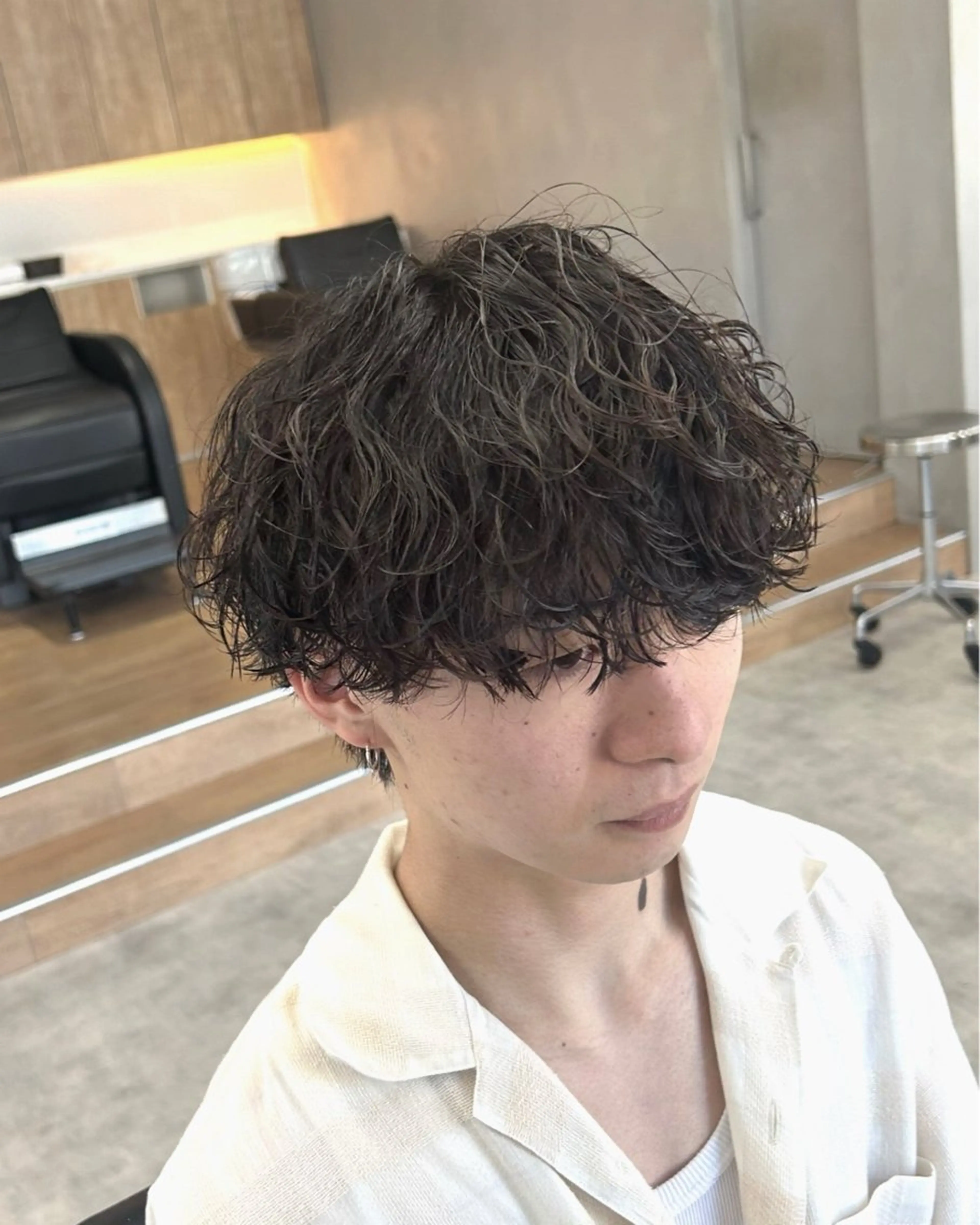 🔴人気No. 1🔴骨格矯正カット＋波巻きスパイラルパーマ🌀の写真