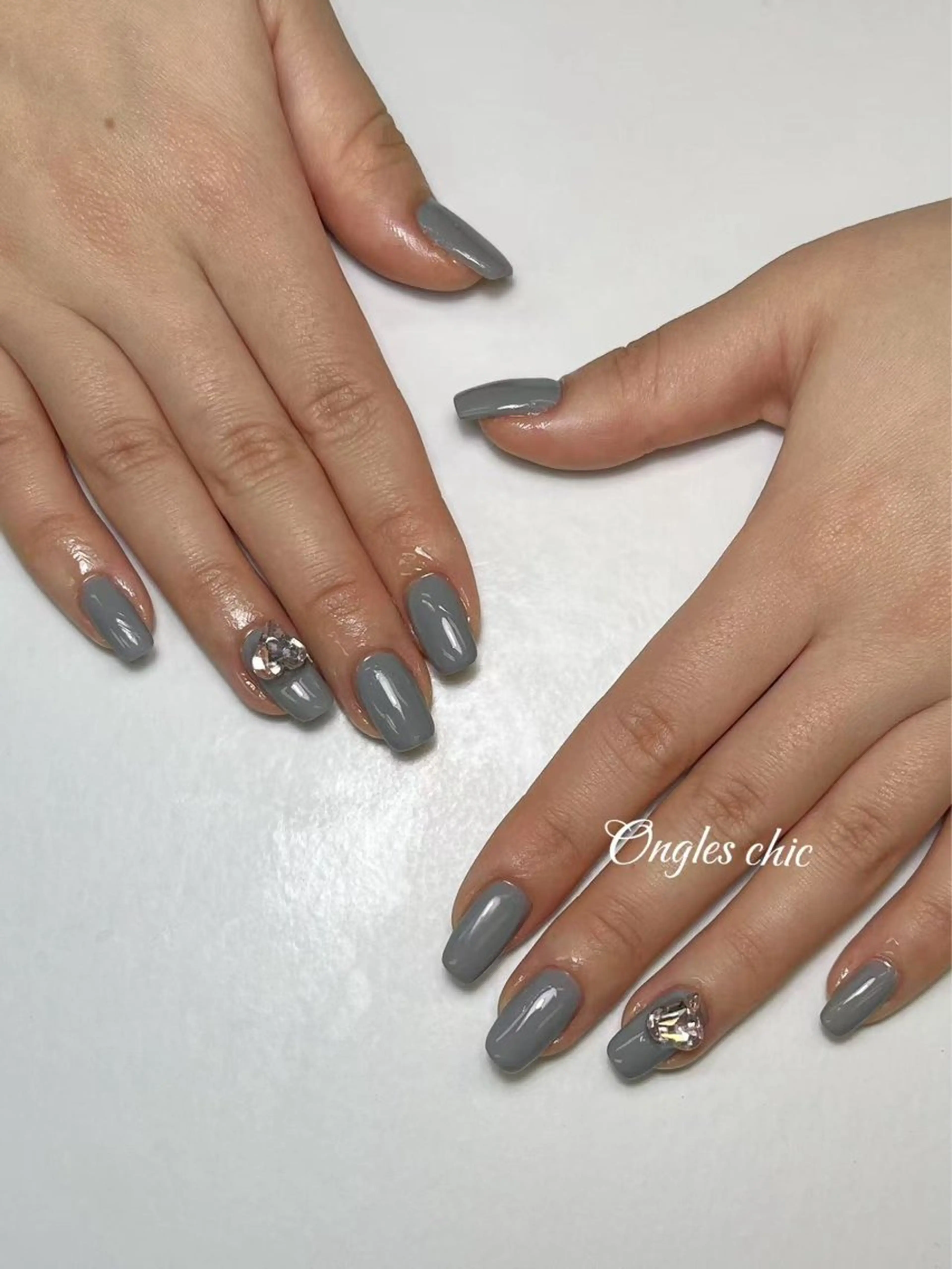 ネイル ハンドネイル ongles chicのネイルデザイン