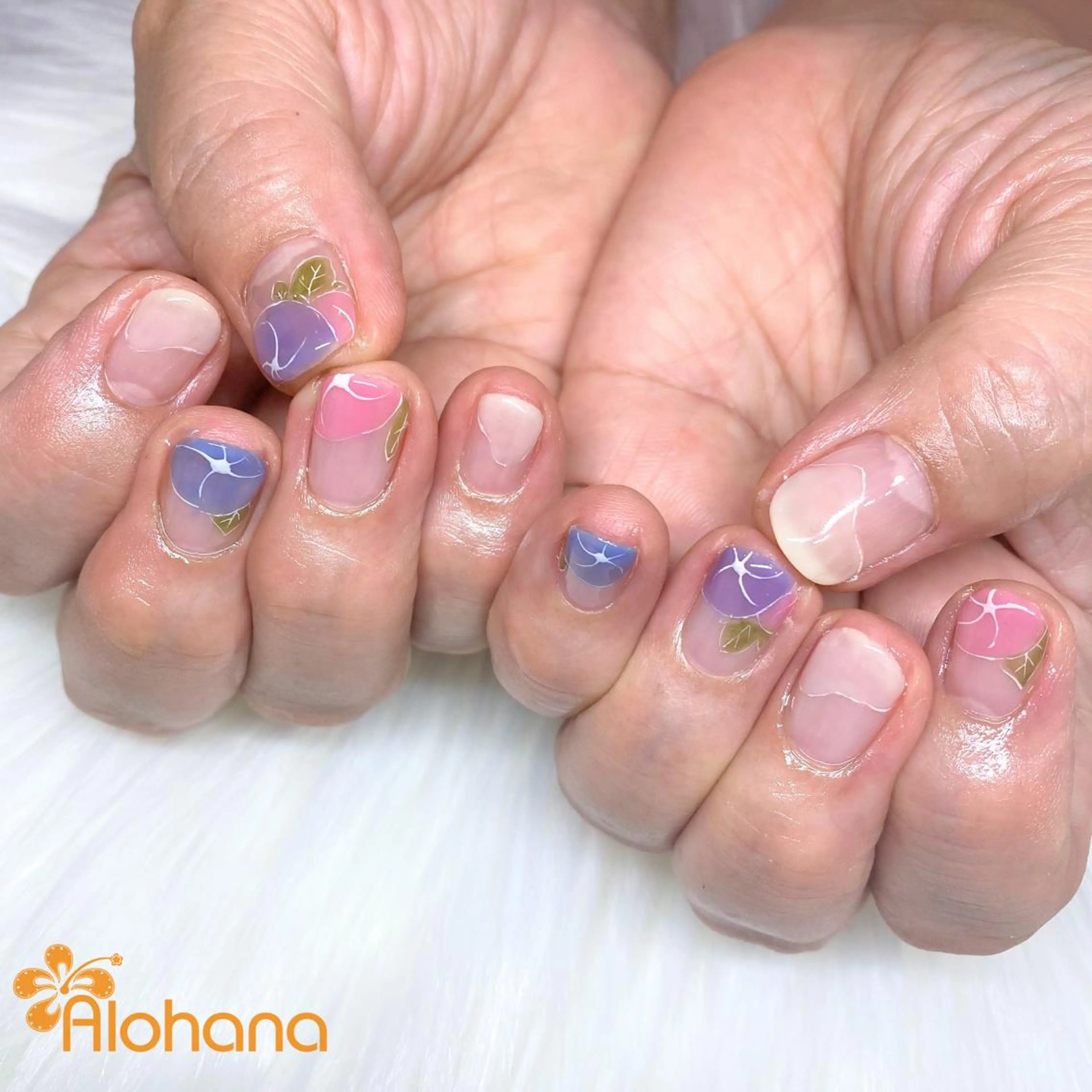 ネイル ハンドネイル Alohana Minaのネイルデザイン