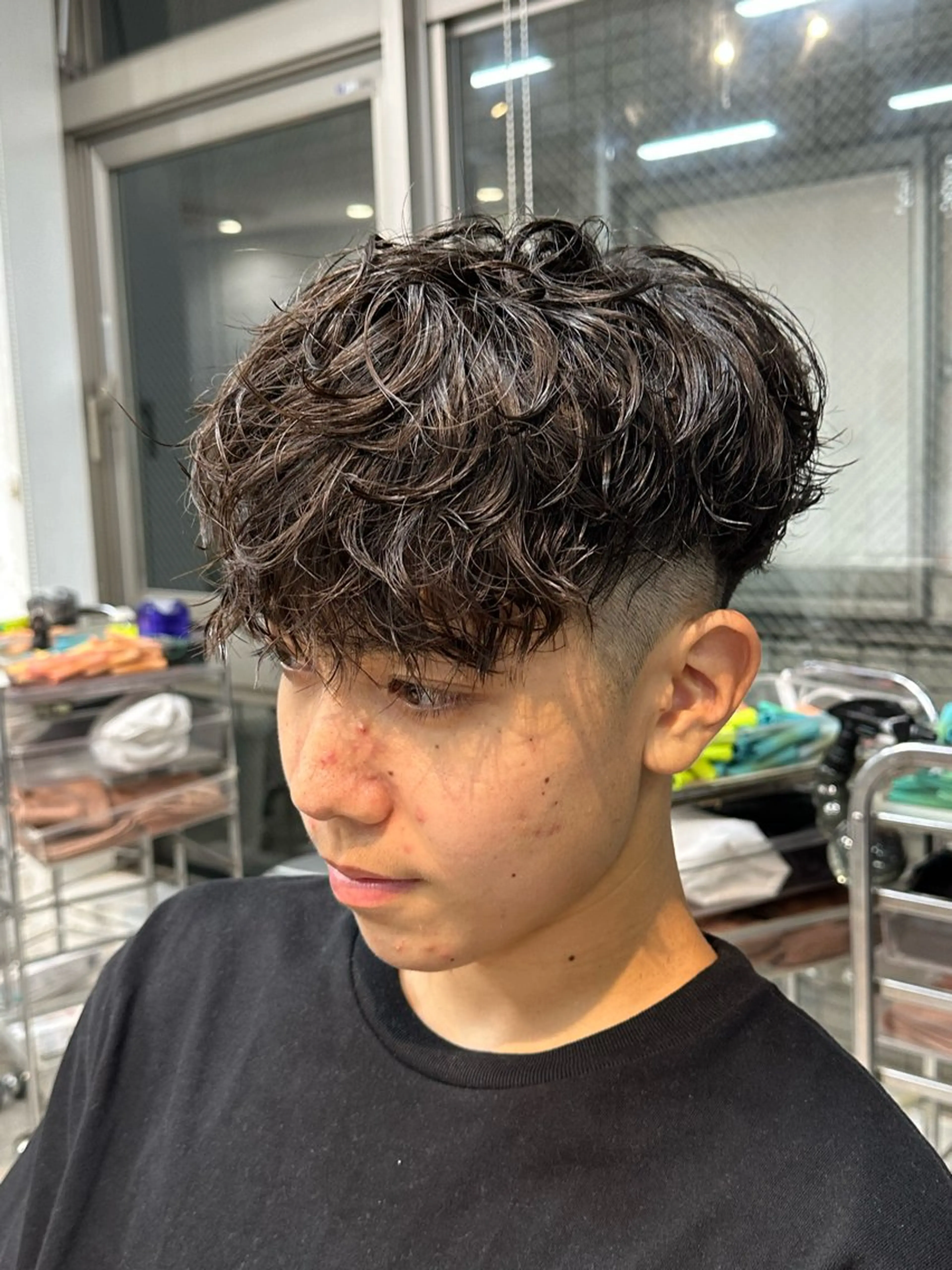 パーマ メンズ フェザーパーマ マッシュ メンズパーマ スペインカール メンズツイストパーマ カット パーマ fifth/原宿/ シャドウパーマ/カズのヘアスタイル