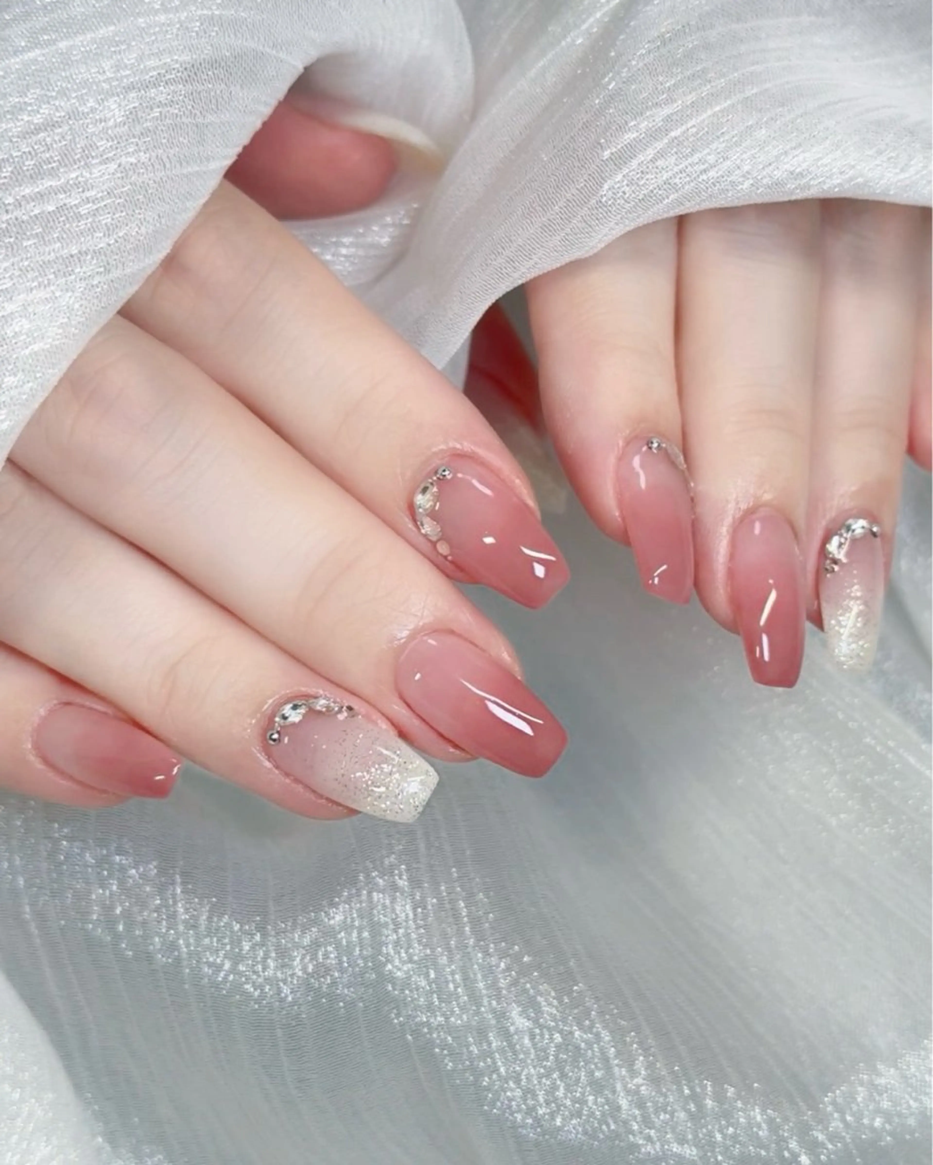 ネイル ハンドネイル Nail salon Lycoris キキのネイルデザイン