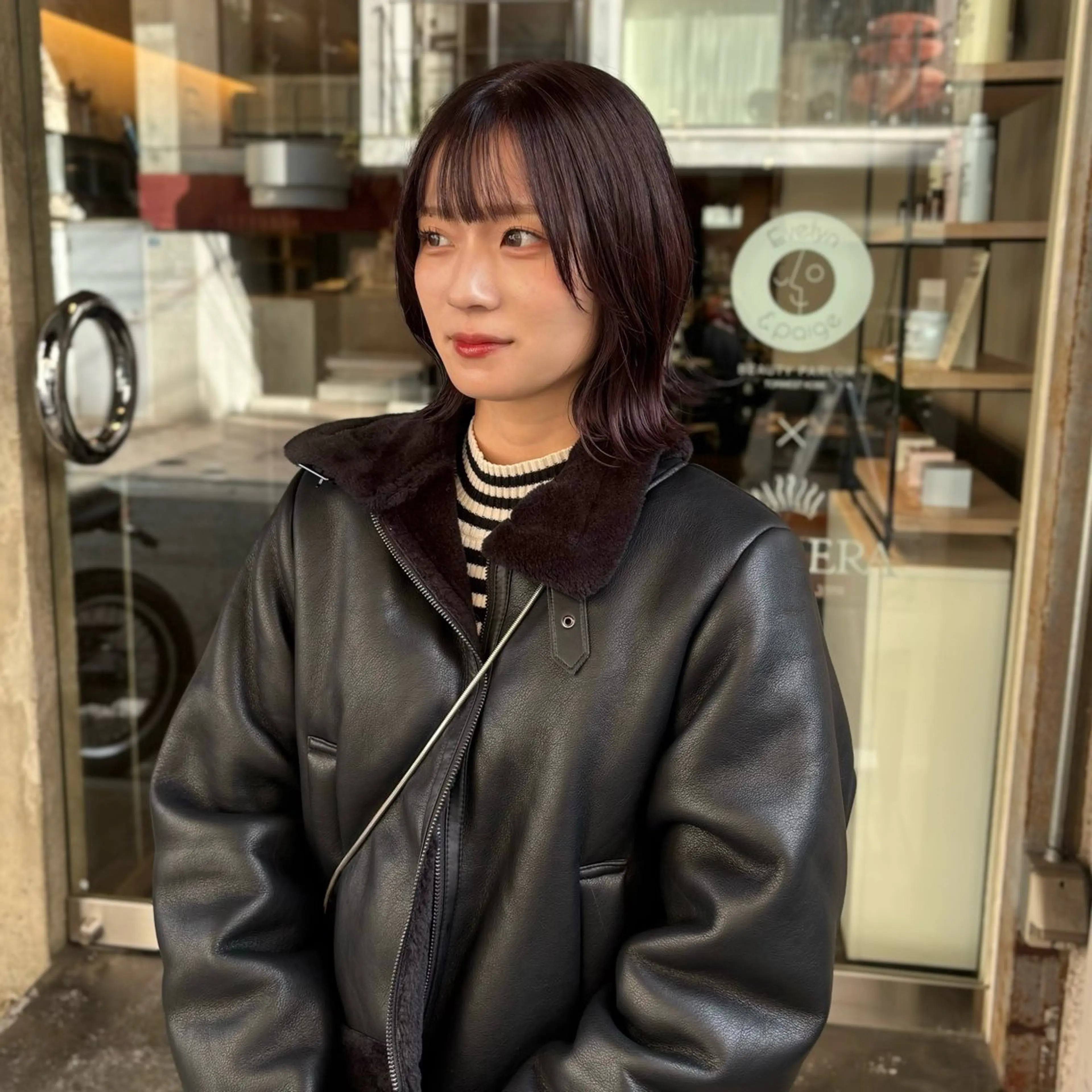 【 人気No.3 】カット+透明感カラー+Aujuaトリートメントの写真