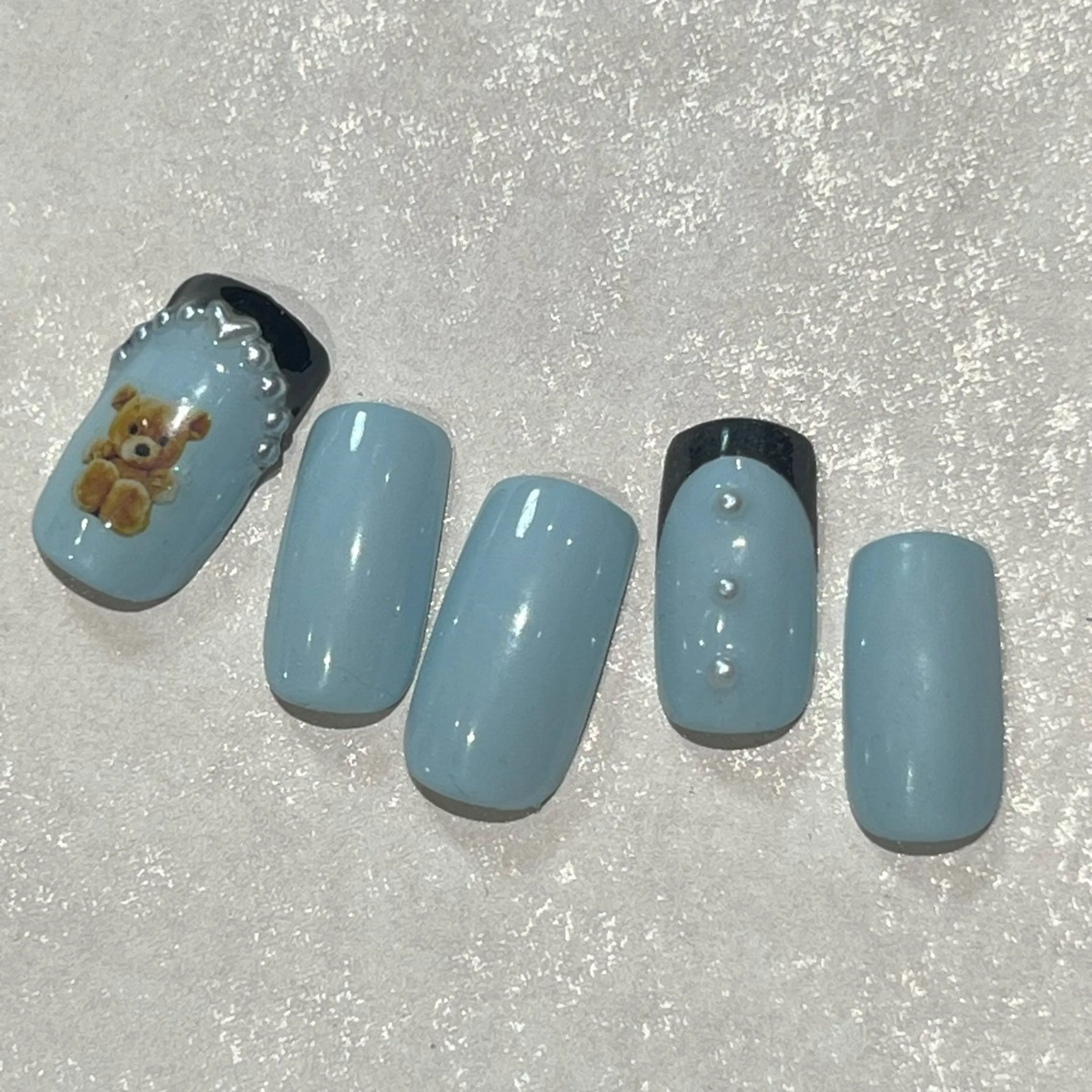 ネイル ハンドネイル たまプラーザ ANZUのネイルデザイン